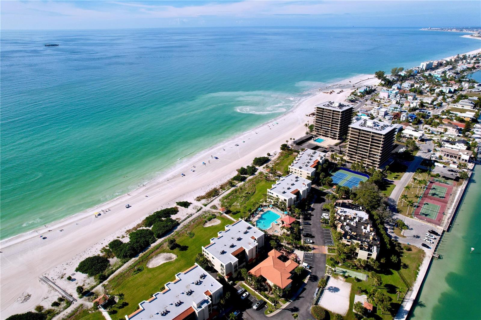 LANDS END AT SUNSET BEACH CONDO - Residential