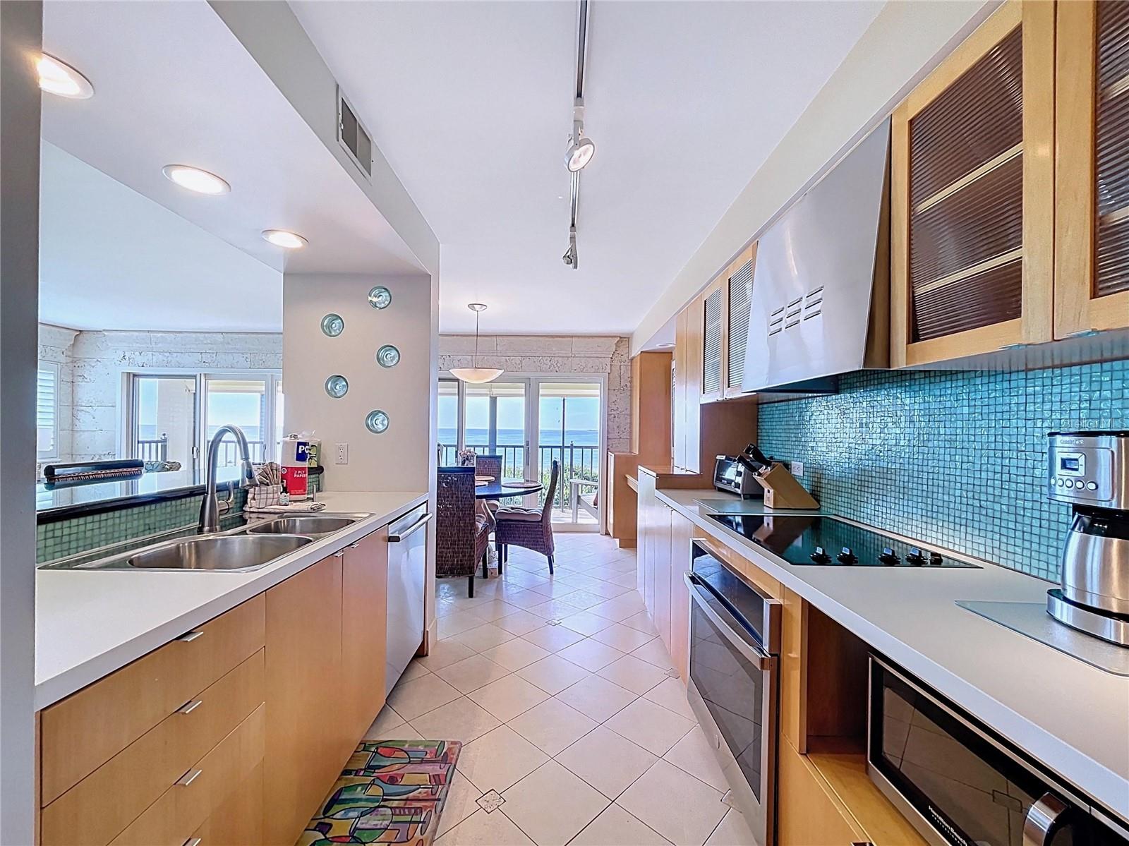 LANDS END AT SUNSET BEACH CONDO - Residential