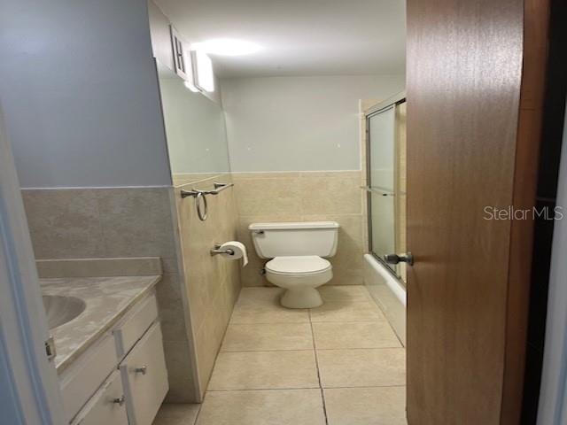 VENETIAN - Residential Lease