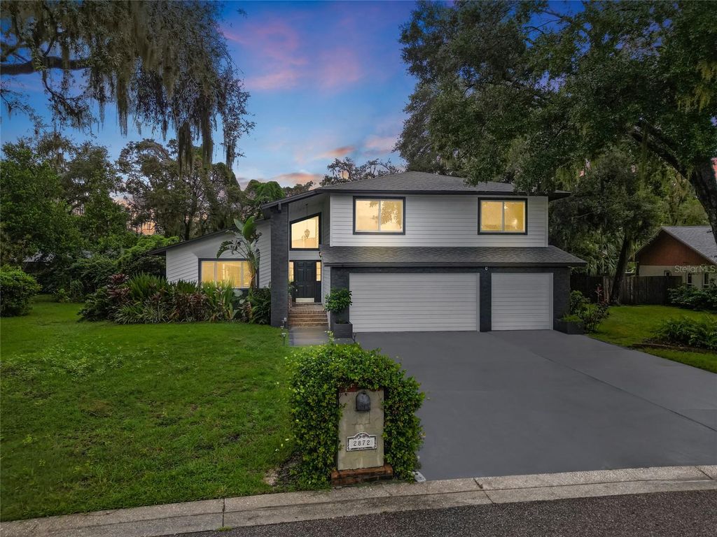 Photo of 2872 Hammock Drive, Plant City, FL 33566 (MLS # TB8419175)