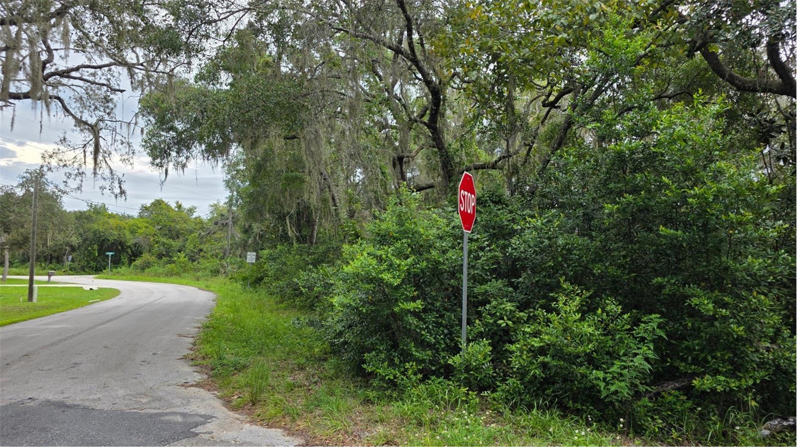 HICKORY HILL RETREATS UNIT 04 - Land