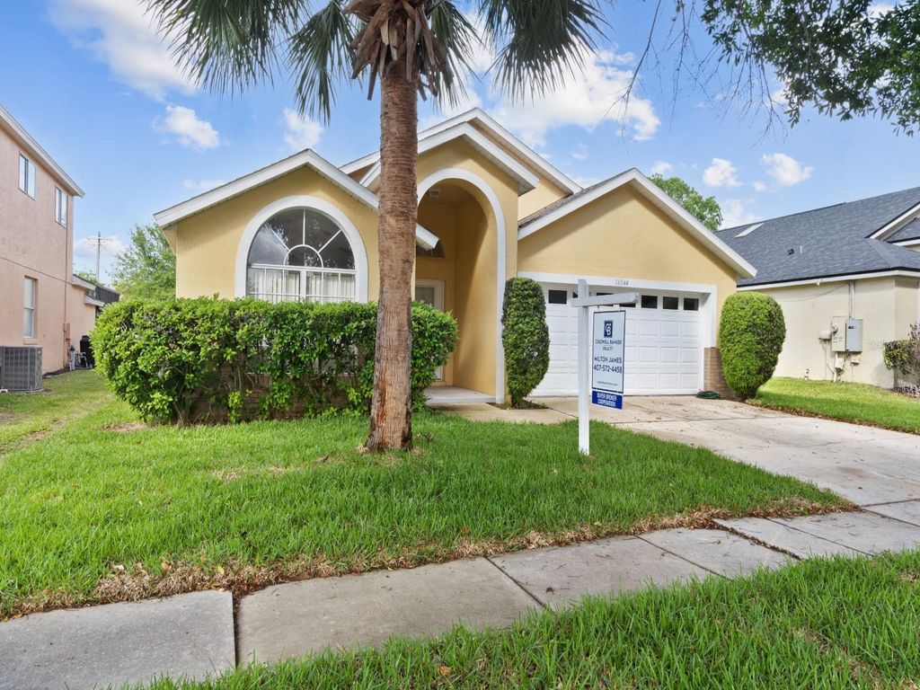 Photo of 16044 Magnolia Hill Street, Clermont, FL 34714 (MLS # O6397121)