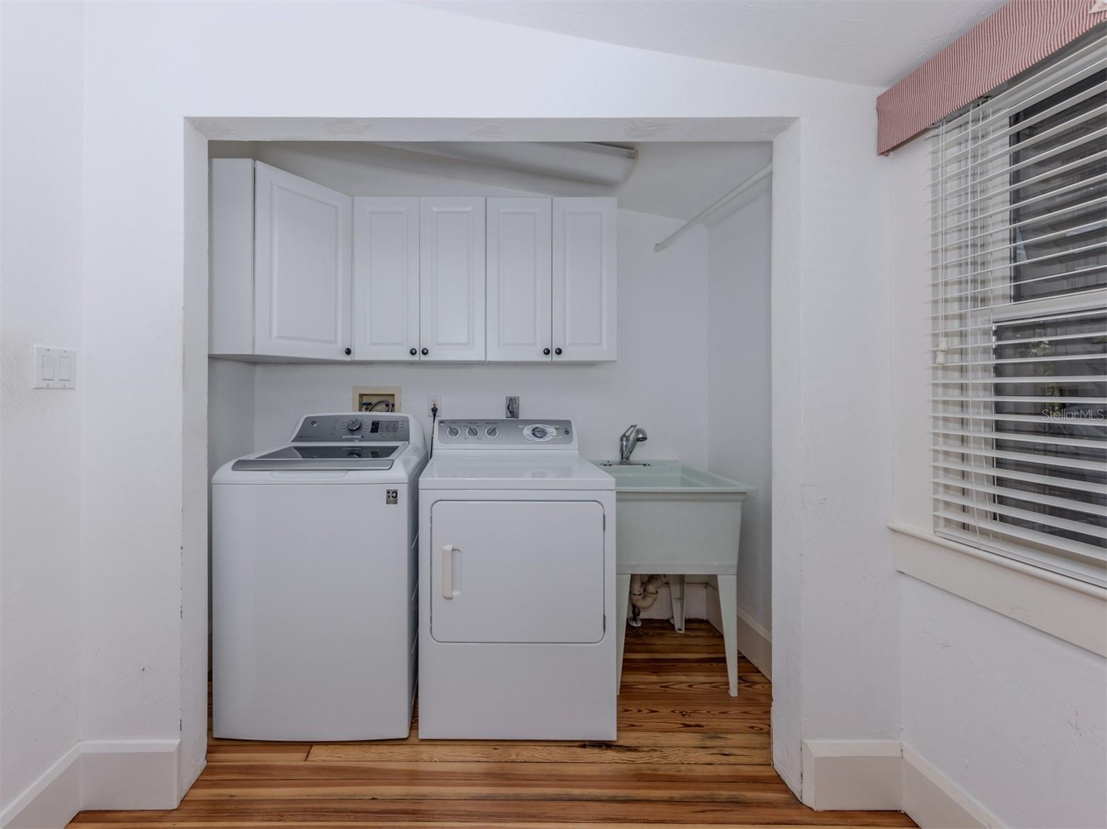 THE VILLAGE AT EAGLE POINT - Residential