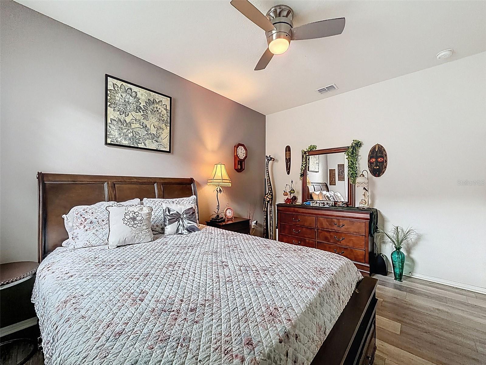 TRILLIUM VILLAGE D - Residential