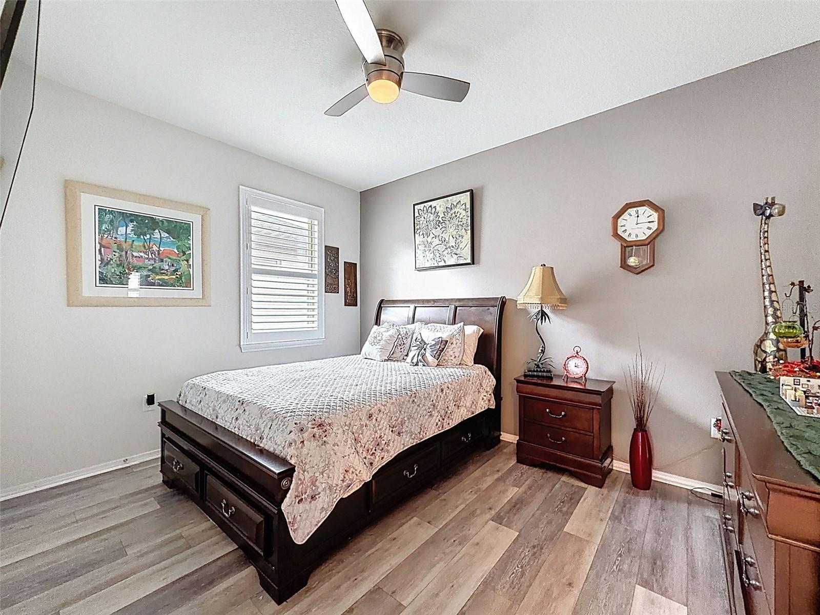 TRILLIUM VILLAGE D - Residential