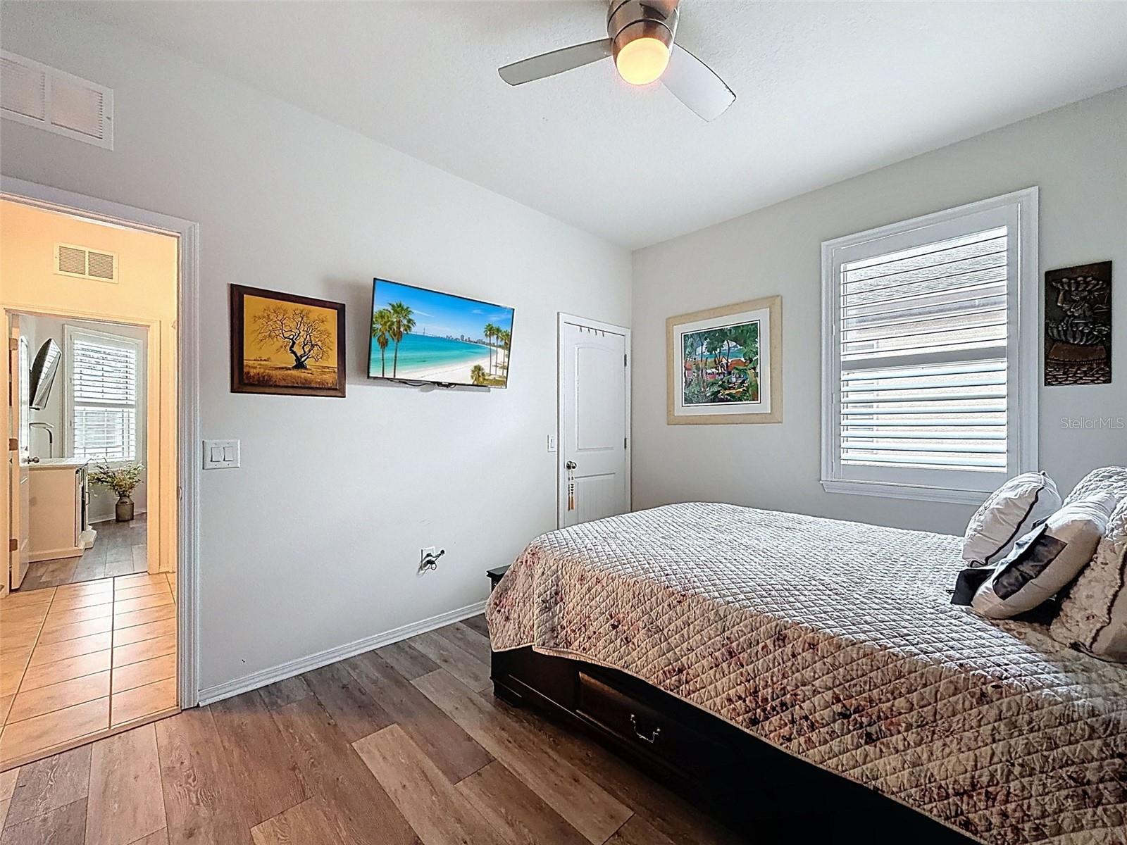 TRILLIUM VILLAGE D - Residential