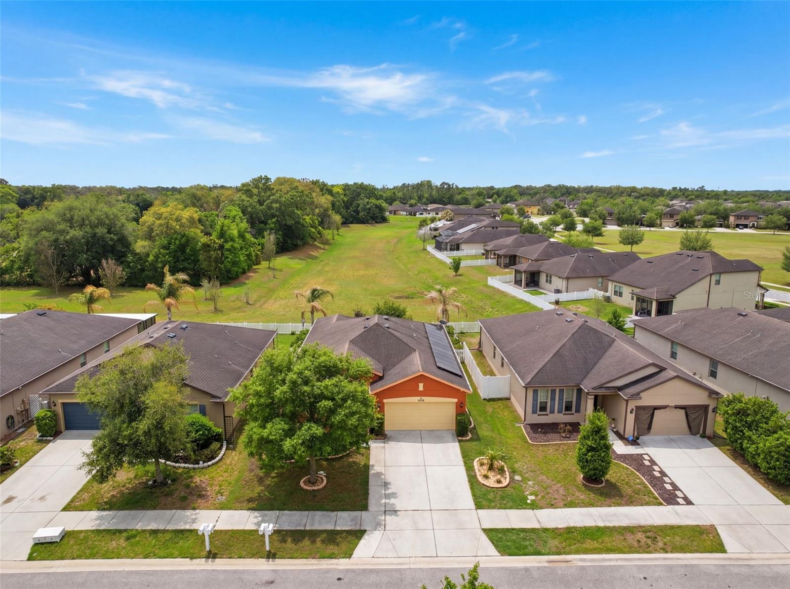 TRILLIUM VILLAGE D - Residential