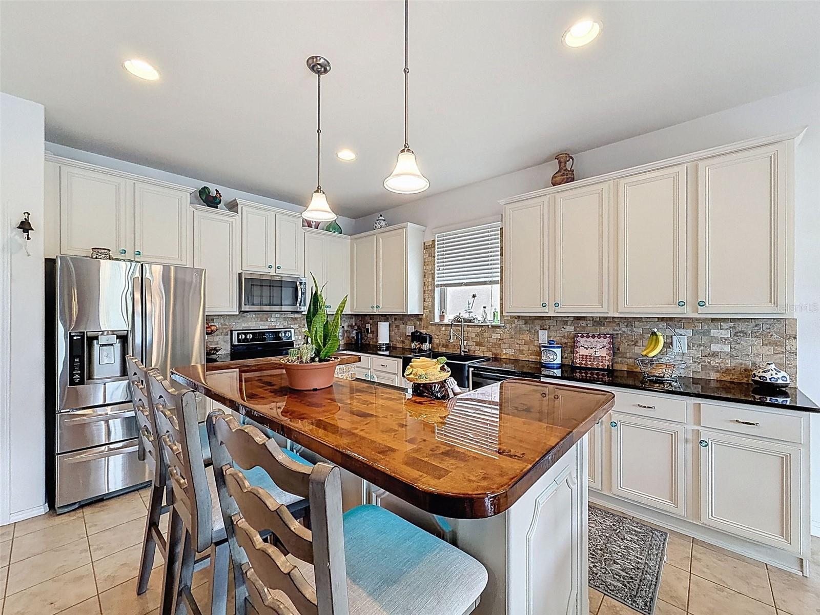 TRILLIUM VILLAGE D - Residential