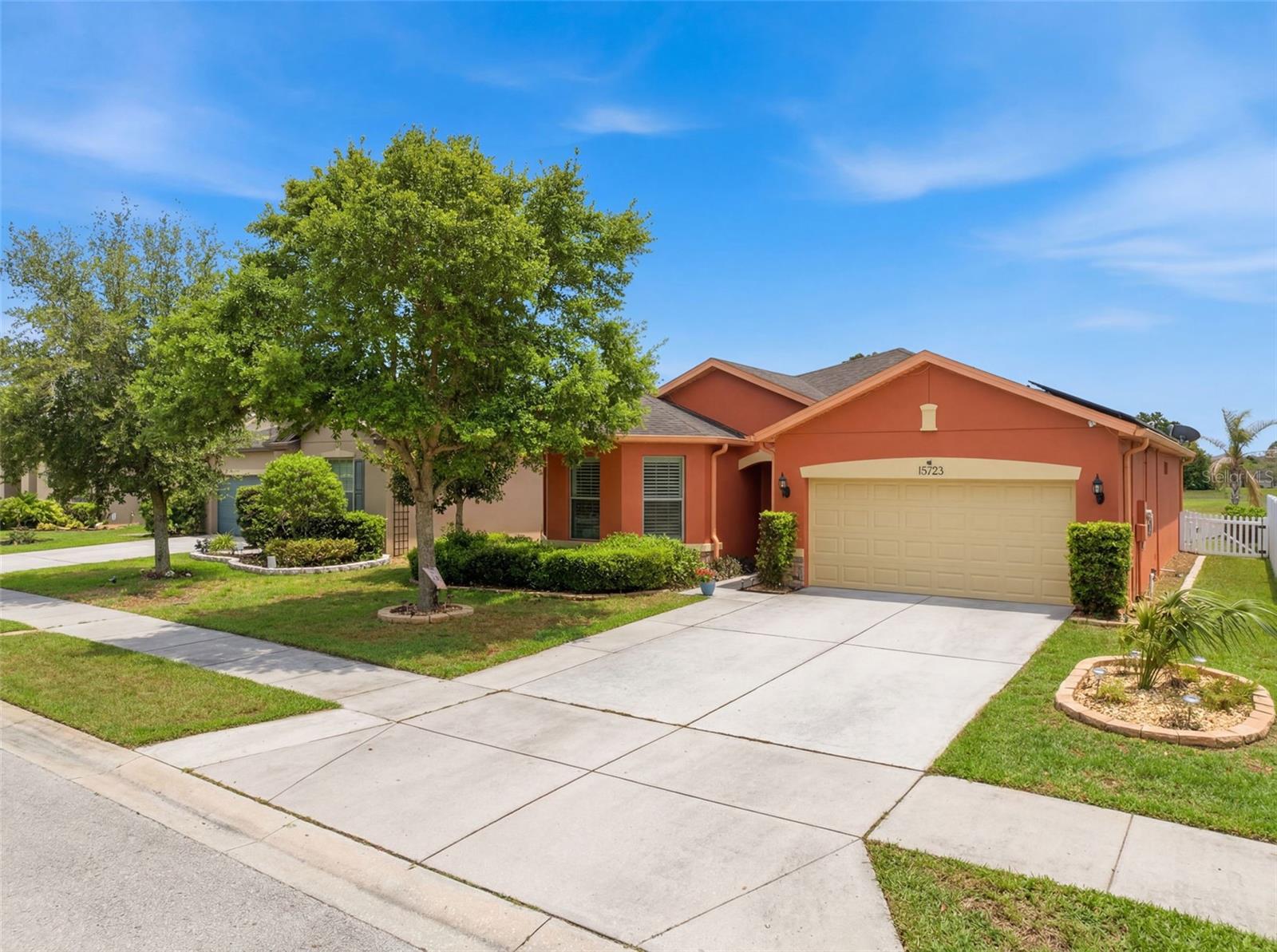 TRILLIUM VILLAGE D - Residential