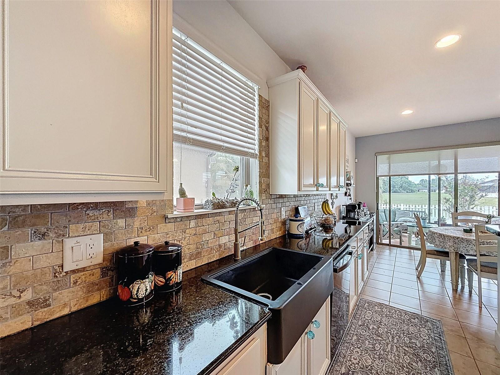 TRILLIUM VILLAGE D - Residential