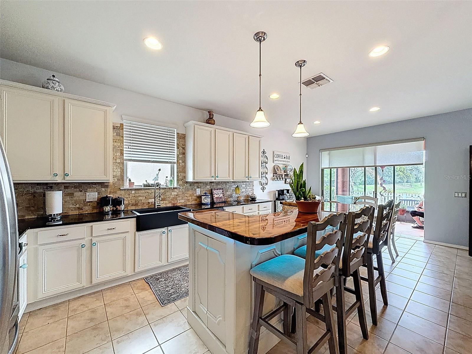 TRILLIUM VILLAGE D - Residential