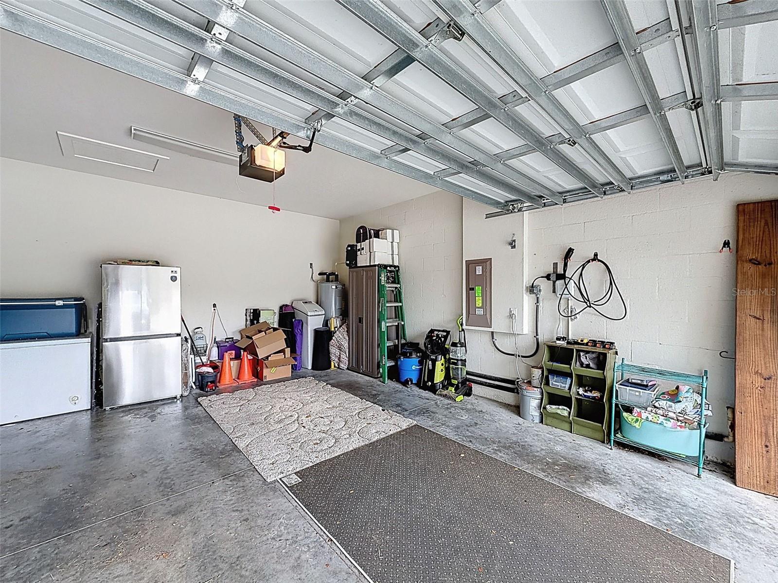 TRILLIUM VILLAGE D - Residential