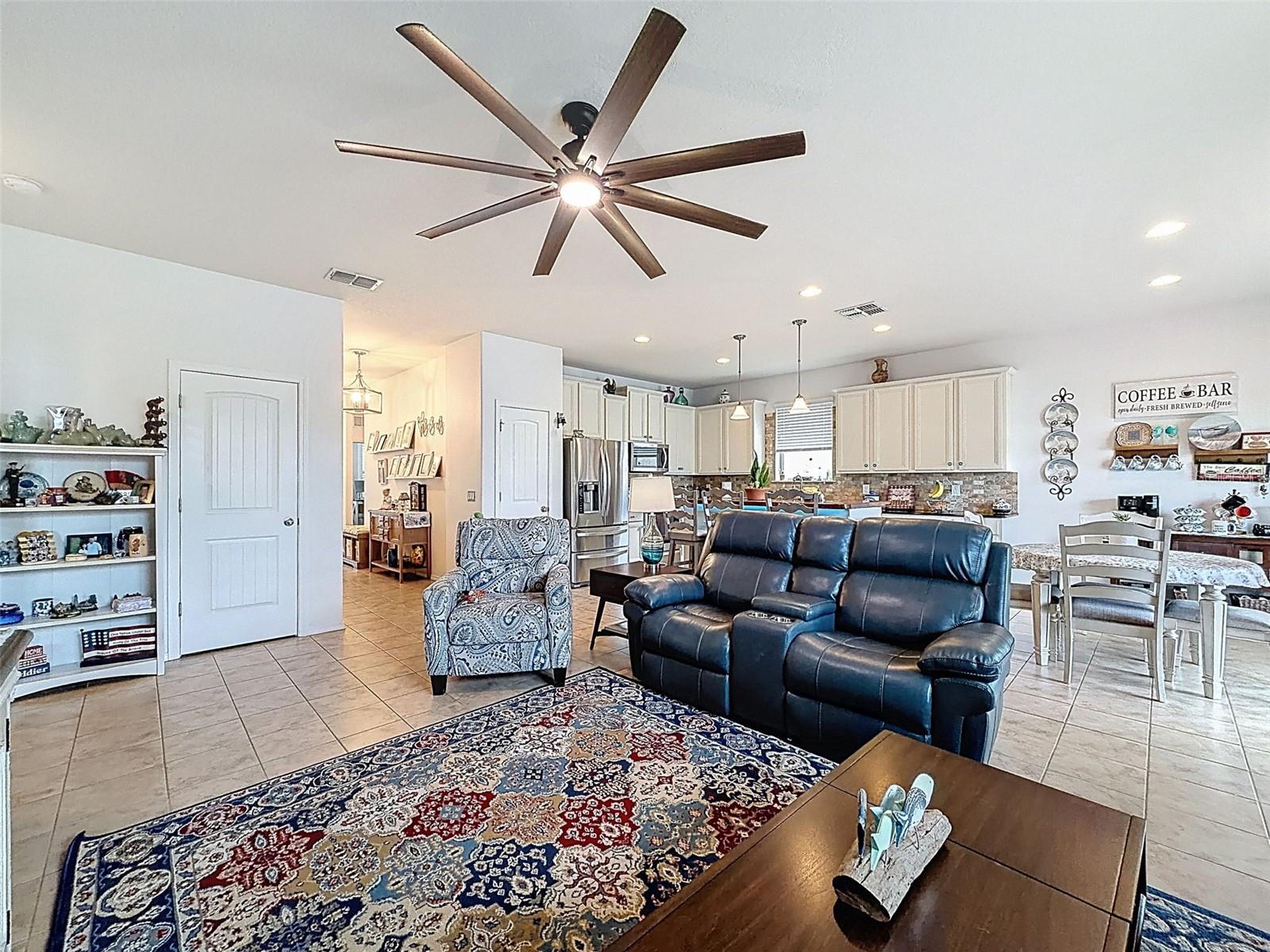 TRILLIUM VILLAGE D - Residential