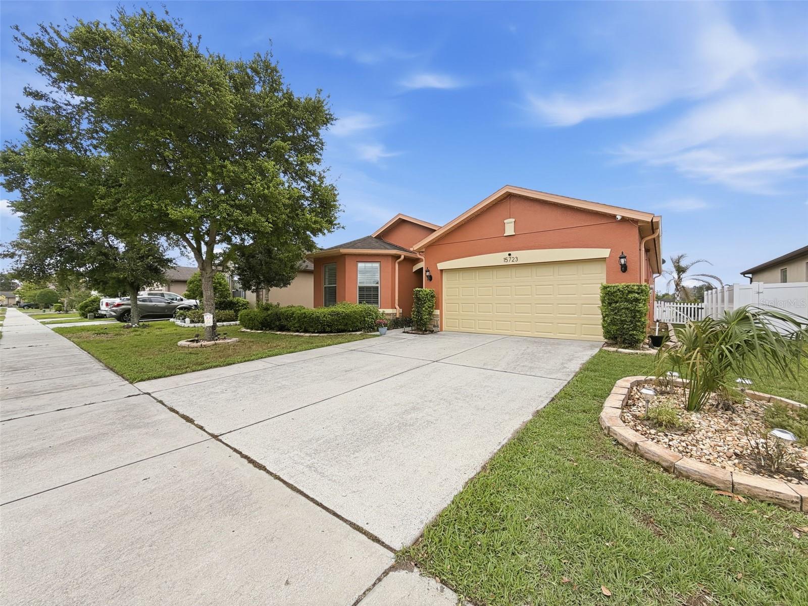 TRILLIUM VILLAGE D - Residential