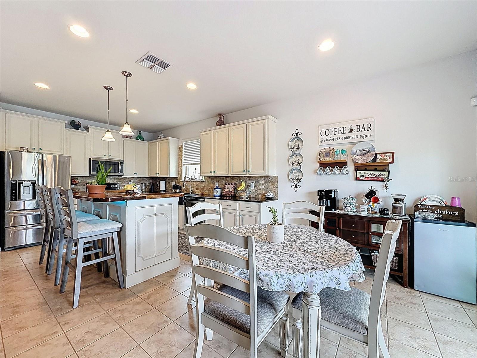 TRILLIUM VILLAGE D - Residential