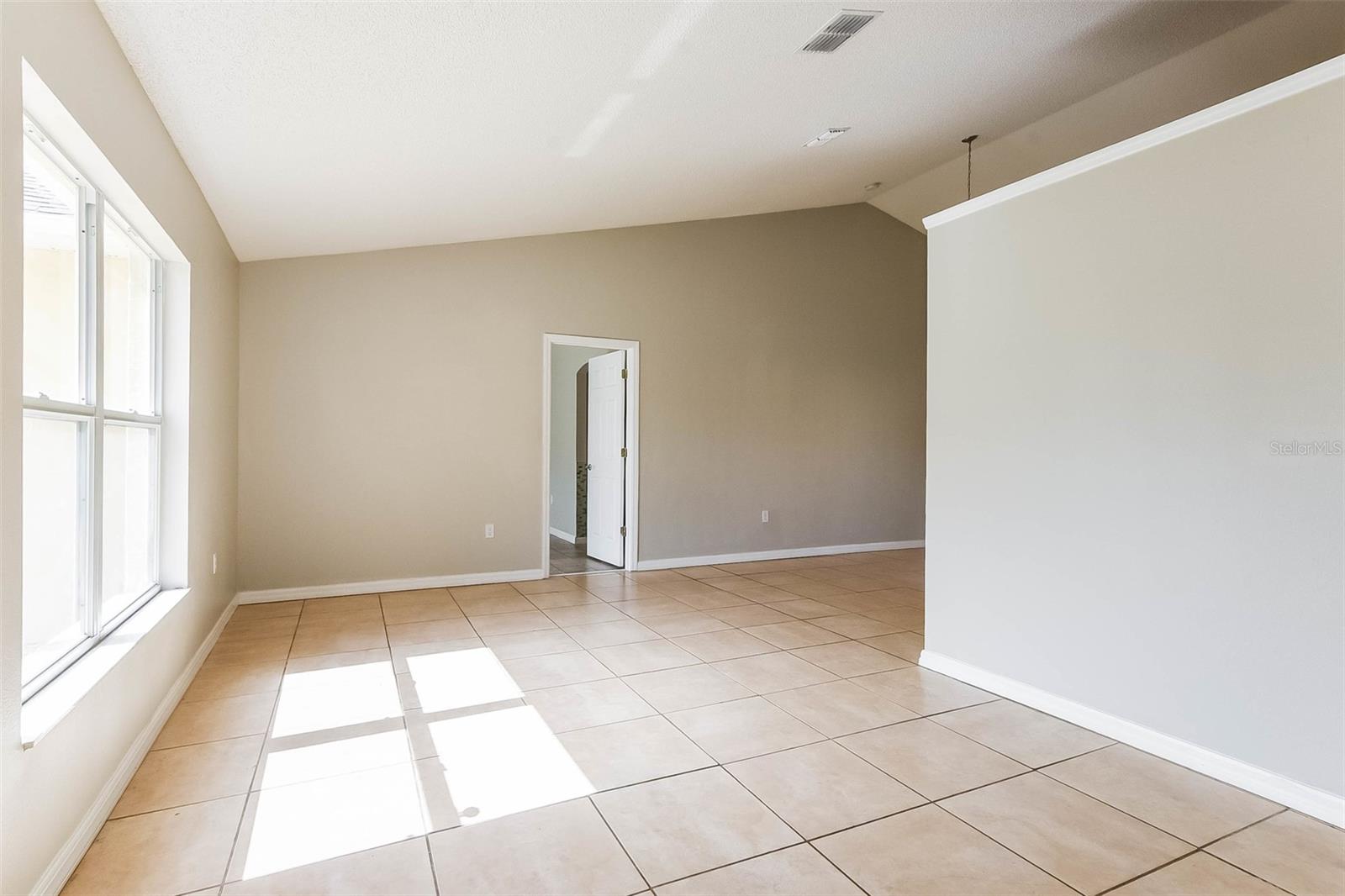 2807 ARBOUR TRAIL COURT