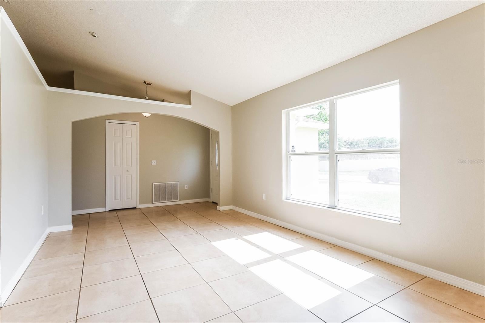 2807 ARBOUR TRAIL COURT
