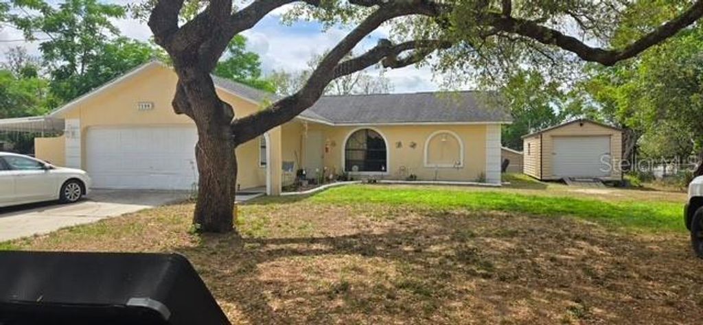 Photo of 7198 Maple Drive, Weeki Wachee, FL 34607 (MLS # O6405022)