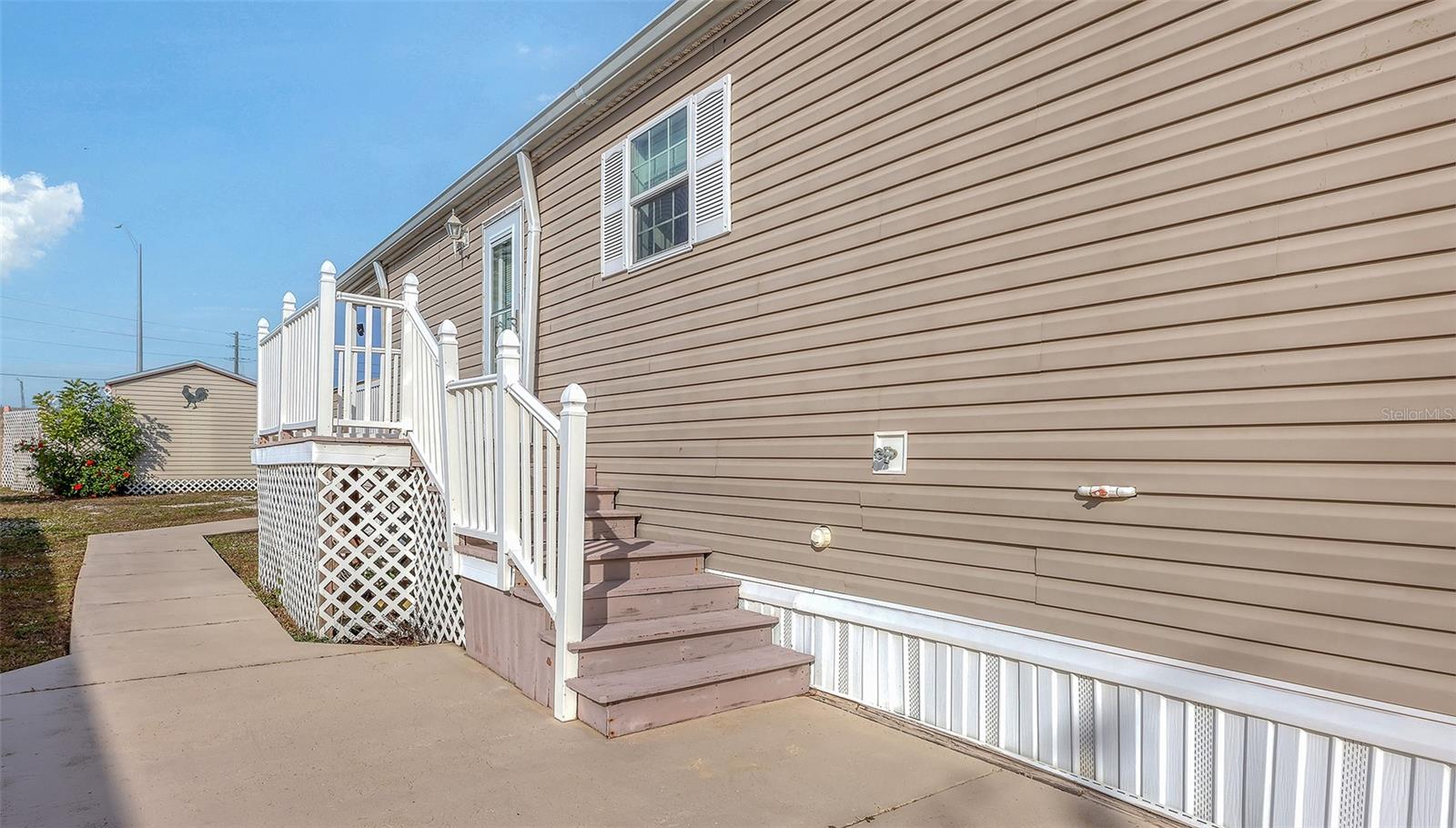 VENICE BAY TRAILER PARK - Residential