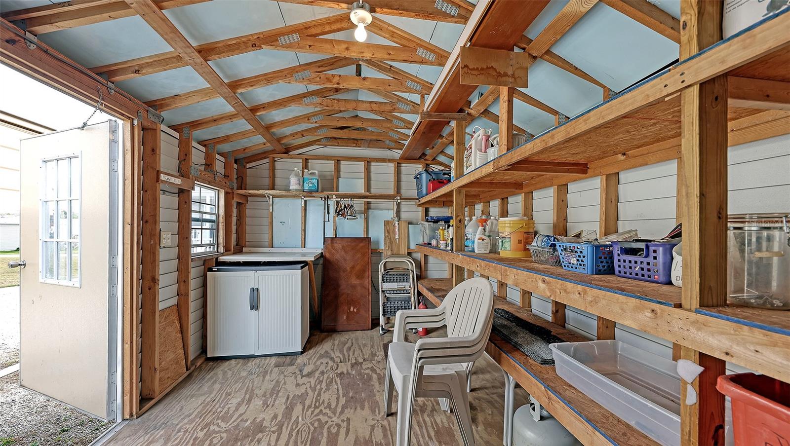 VENICE BAY TRAILER PARK - Residential