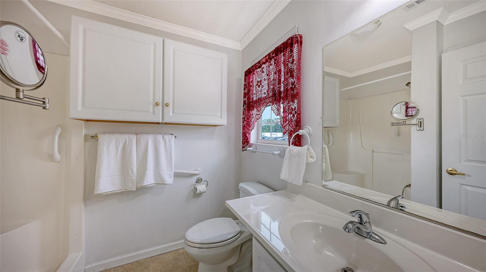 VENICE BAY TRAILER PARK - Residential