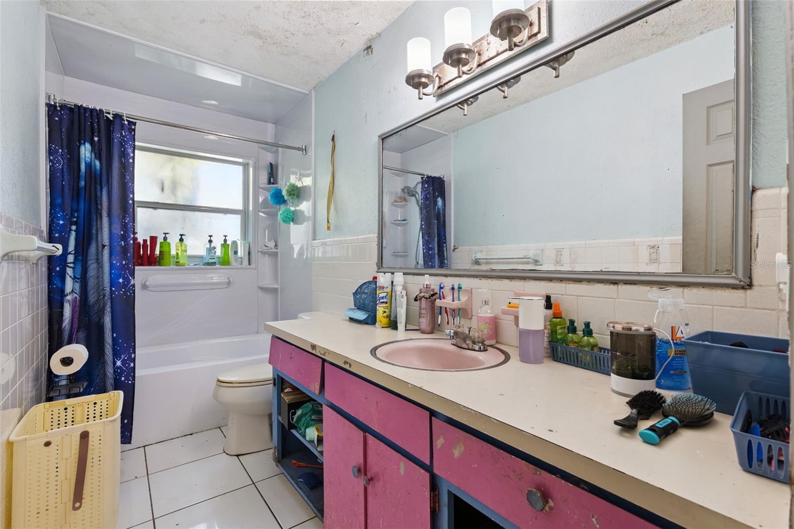 WESTWOOD HEIGHTS 1ST ADD - Residential