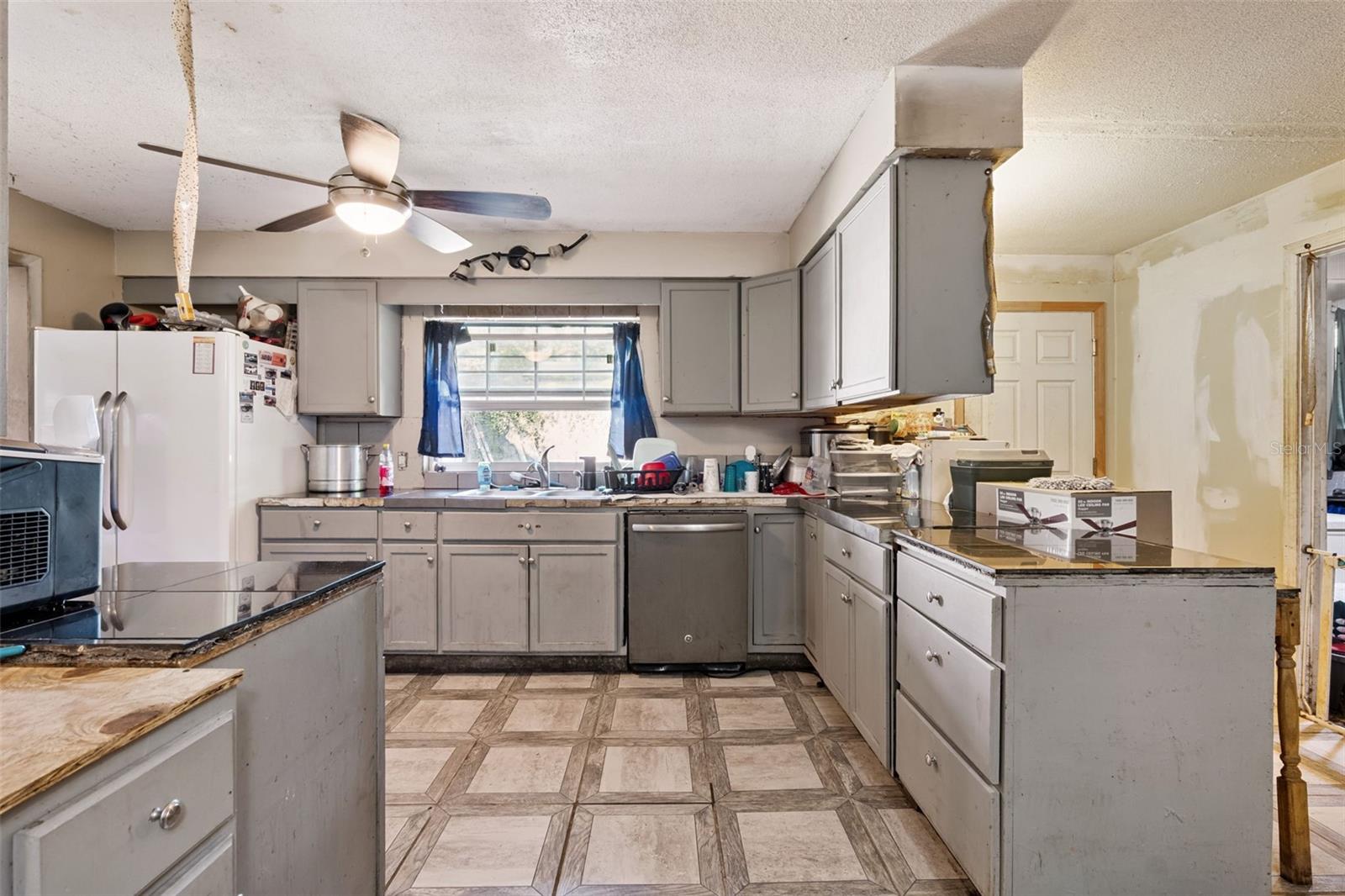 WESTWOOD HEIGHTS 1ST ADD - Residential