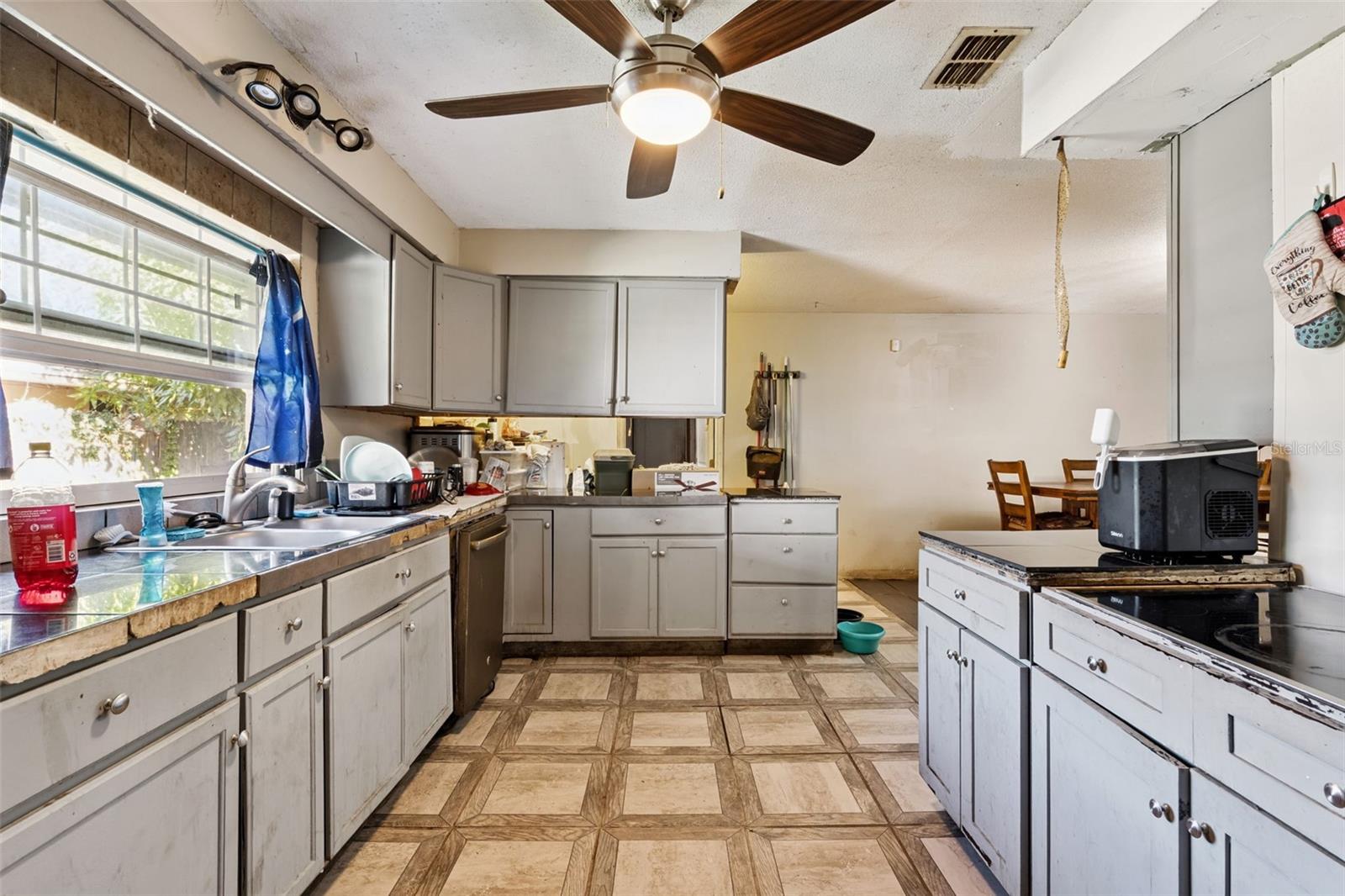 WESTWOOD HEIGHTS 1ST ADD - Residential