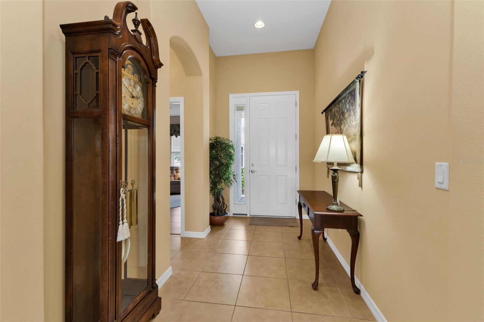 KINGS GATE PH 05 - Residential