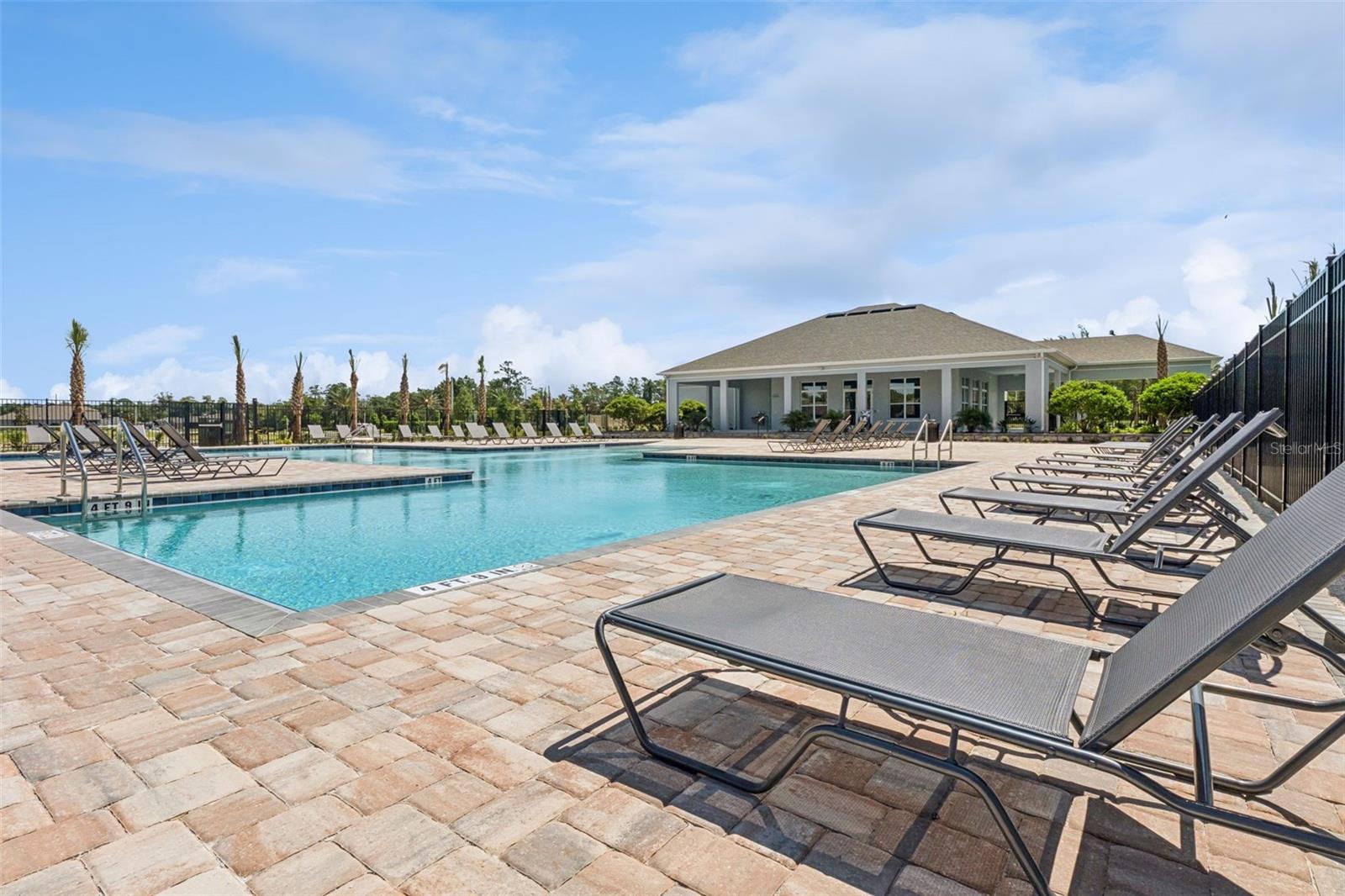 FOUNTAIN VIEW - Residential