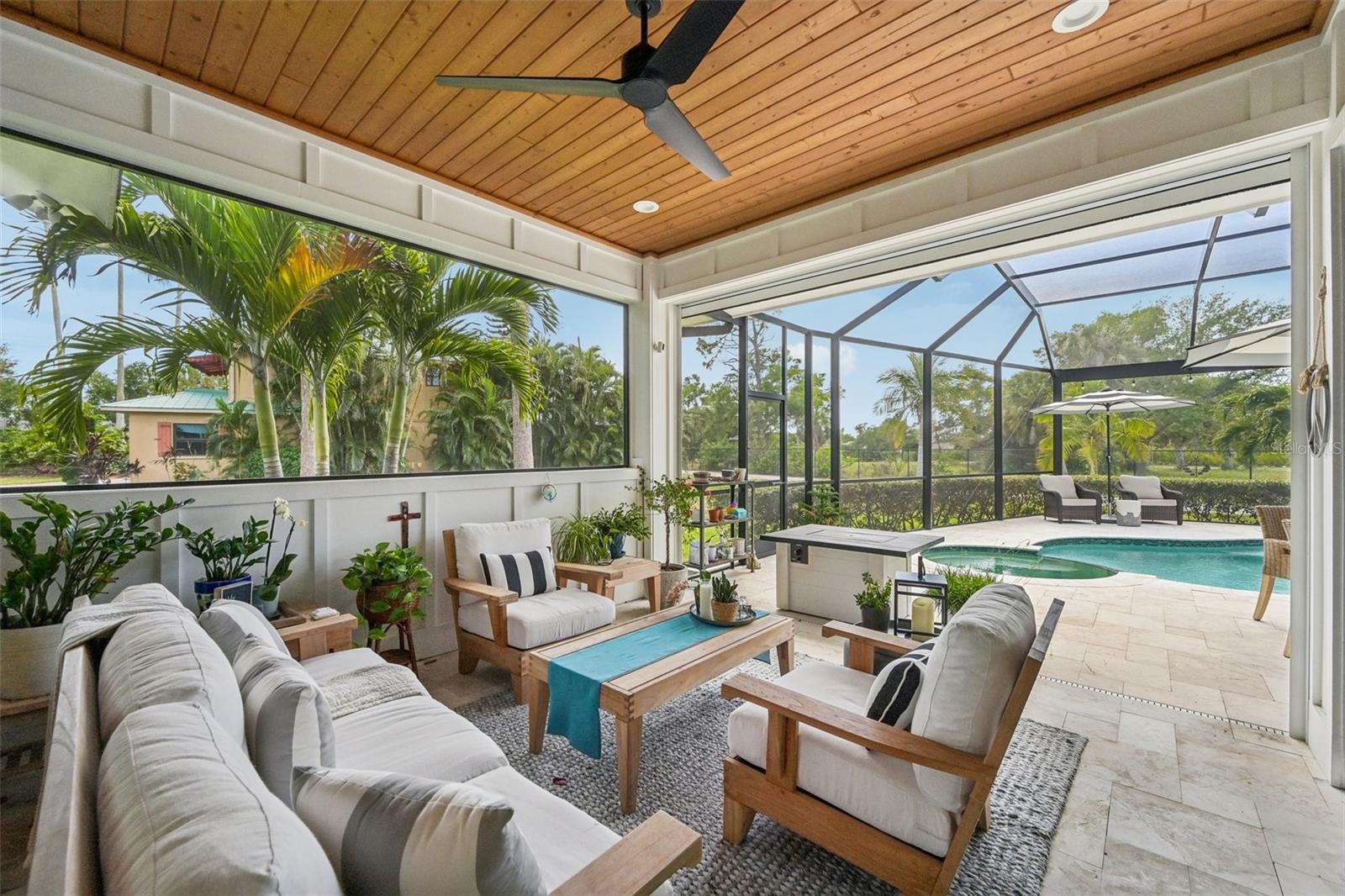 RIVER HARBOR WEST - Residential