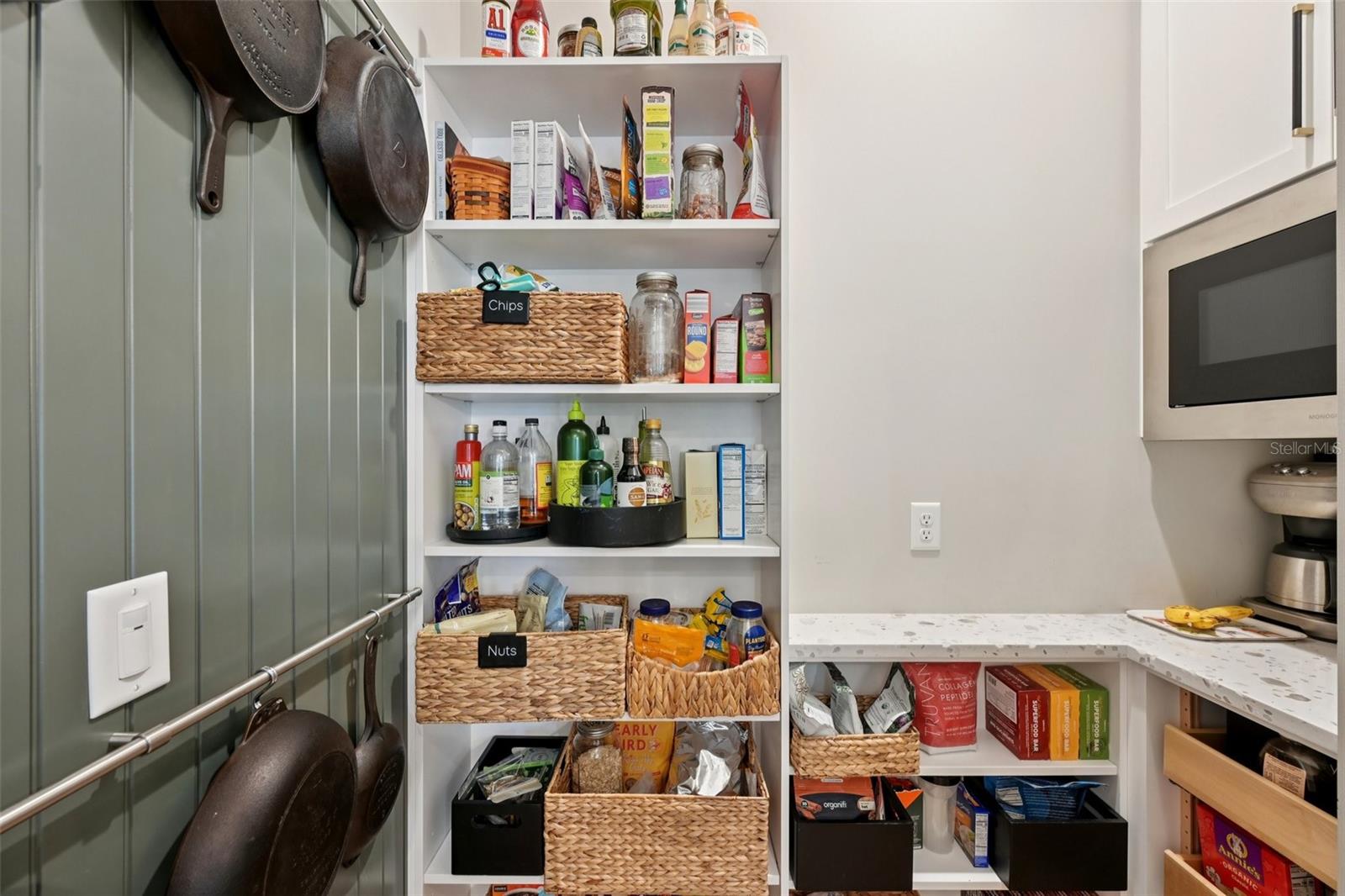 RIVER HARBOR WEST - Residential