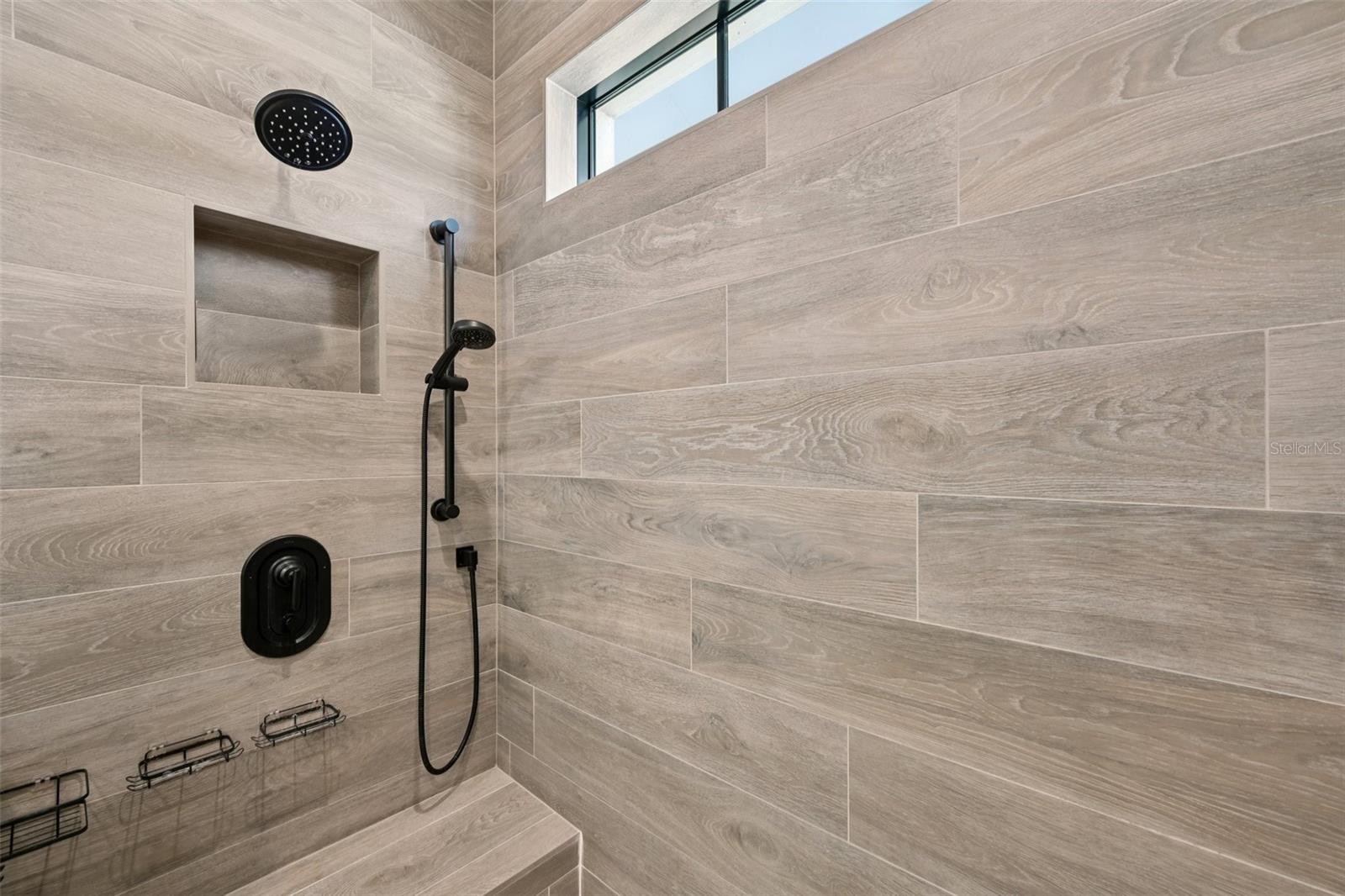 RIVER HARBOR WEST - Residential