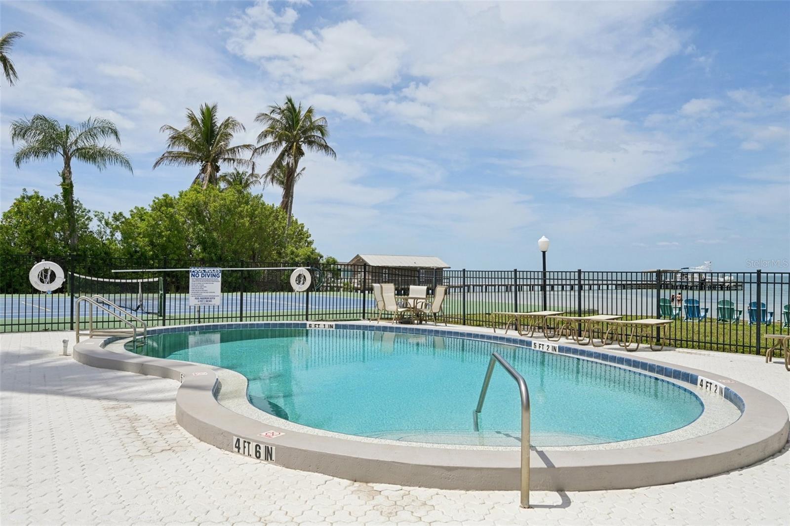 RIVER HARBOR WEST - Residential