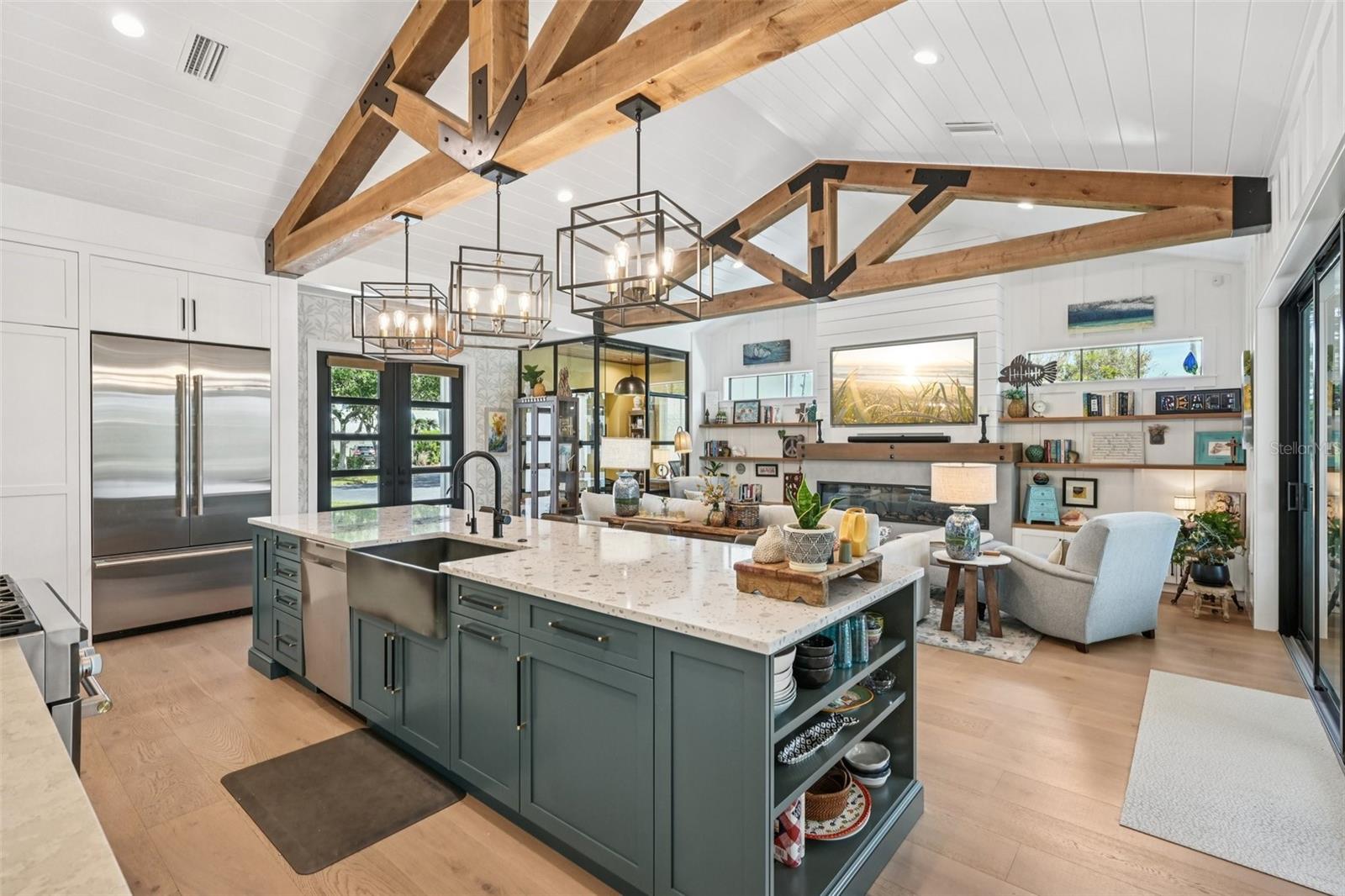 RIVER HARBOR WEST - Residential