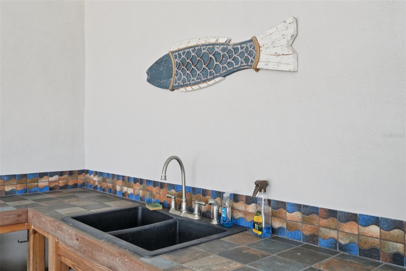 RIVER HARBOR WEST - Residential