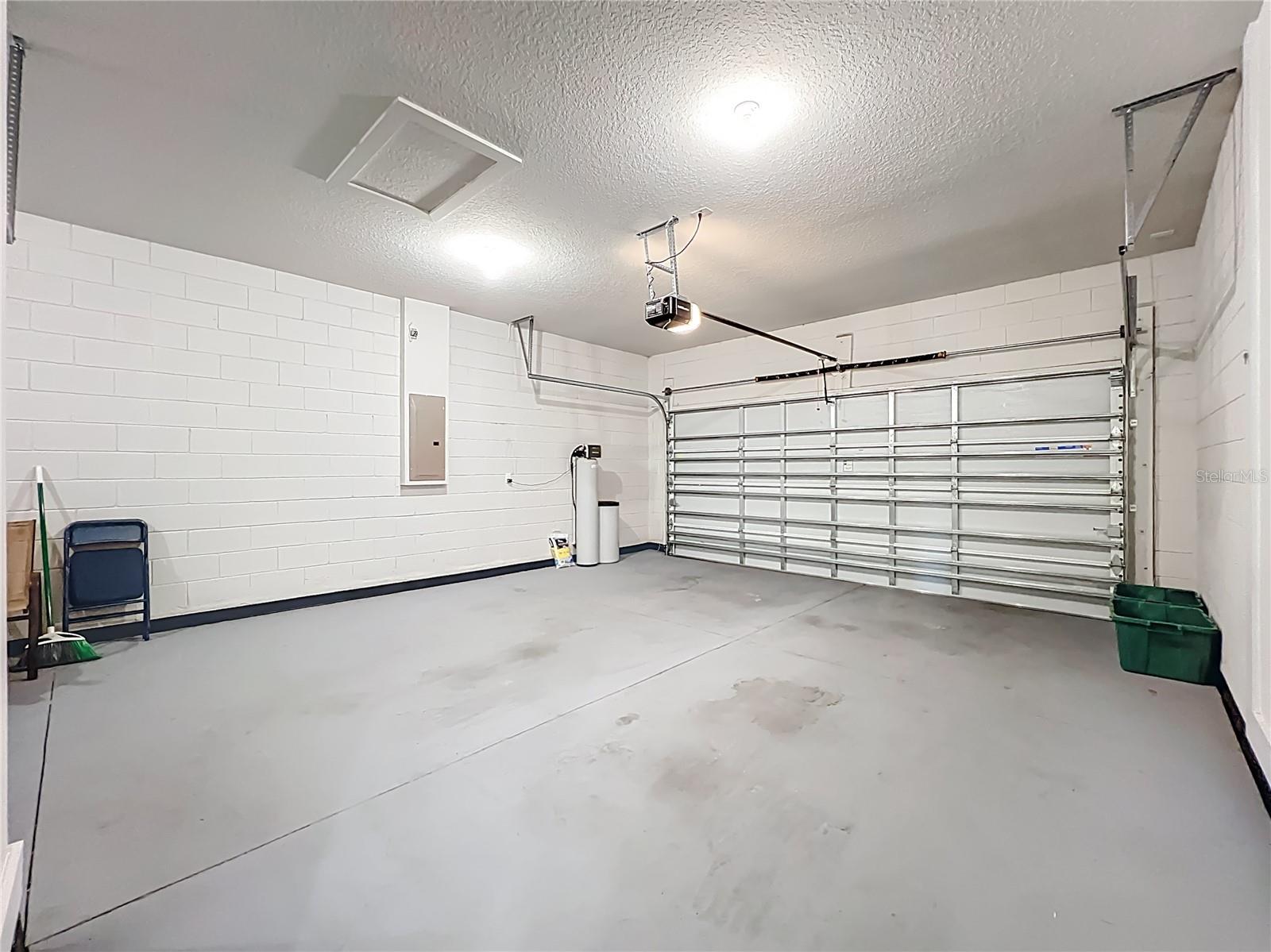 RIVERSIDE OAKS PH 1 - Residential