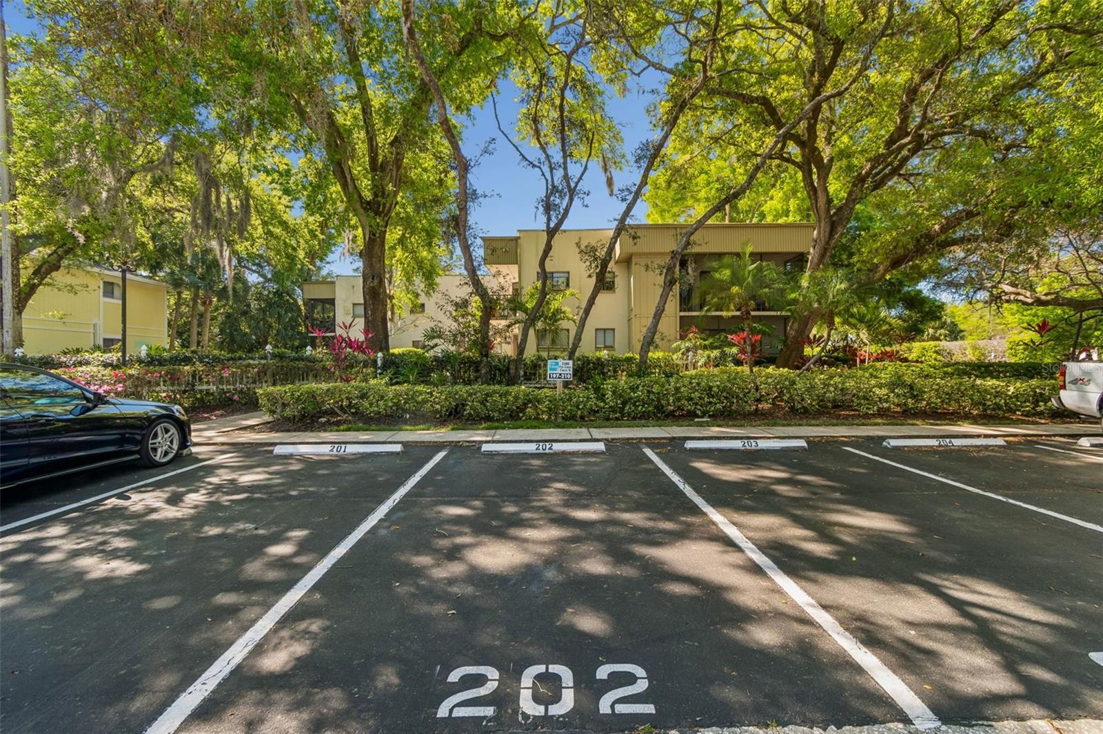 FOX CHASE WEST CONDO - Residential