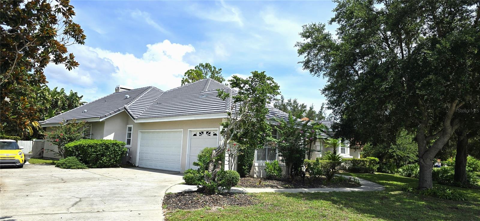 9797 CAMBERLEY CIRCLE
