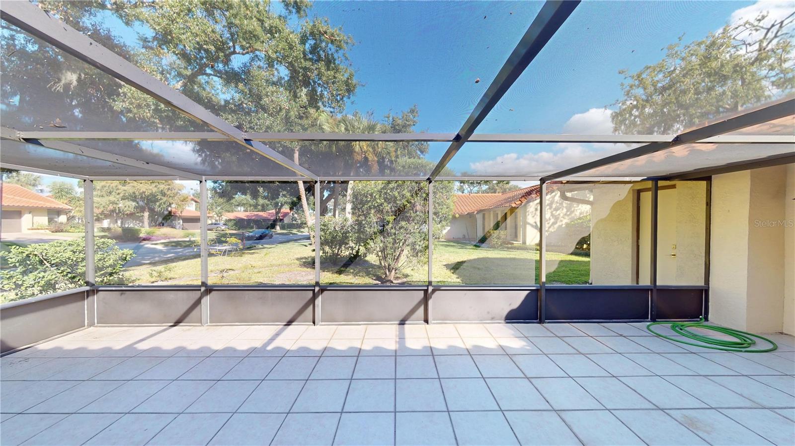 GRANADA VILLAS PH 01 - Residential