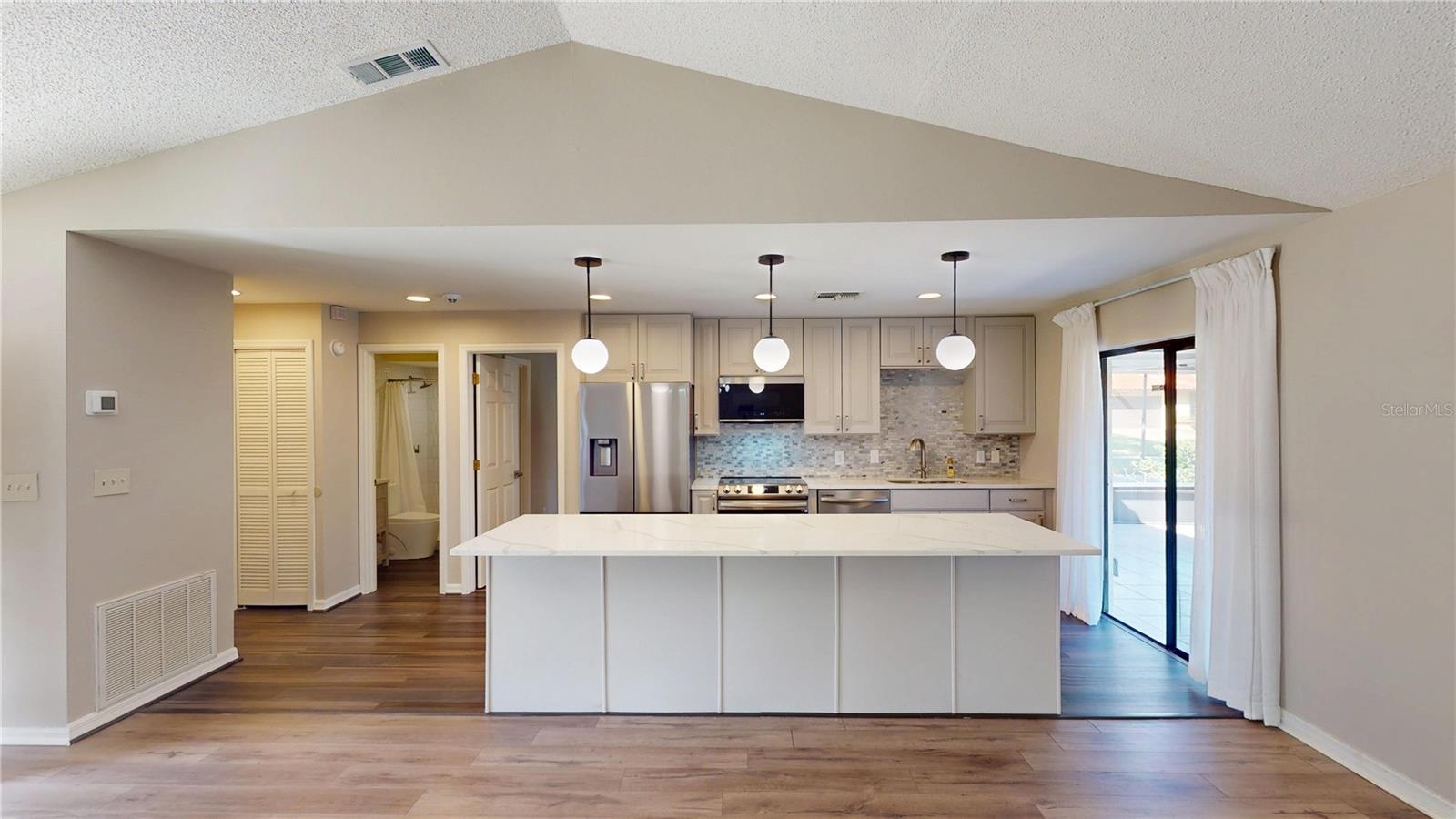 GRANADA VILLAS PH 01 - Residential