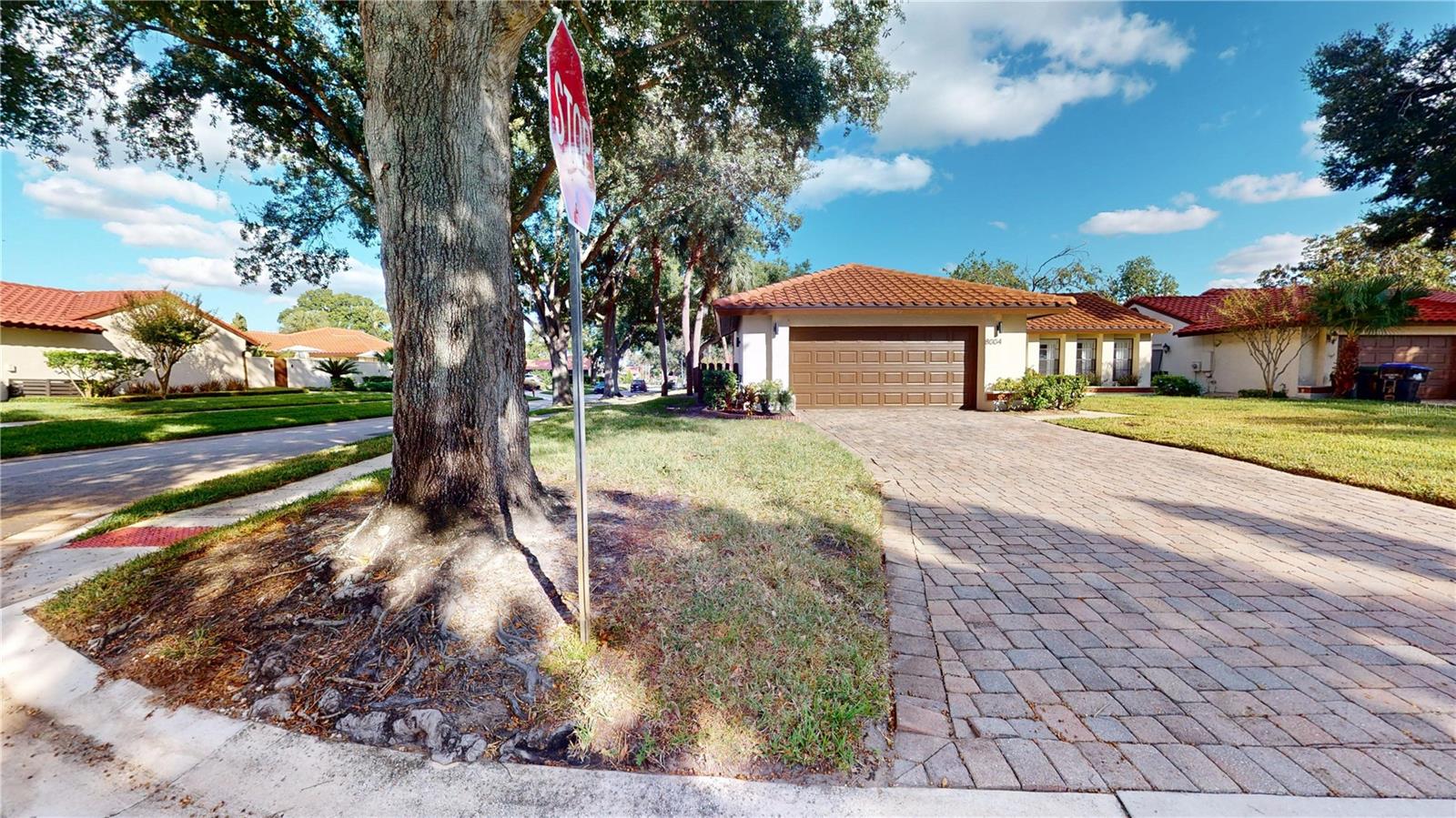 GRANADA VILLAS PH 01 - Residential