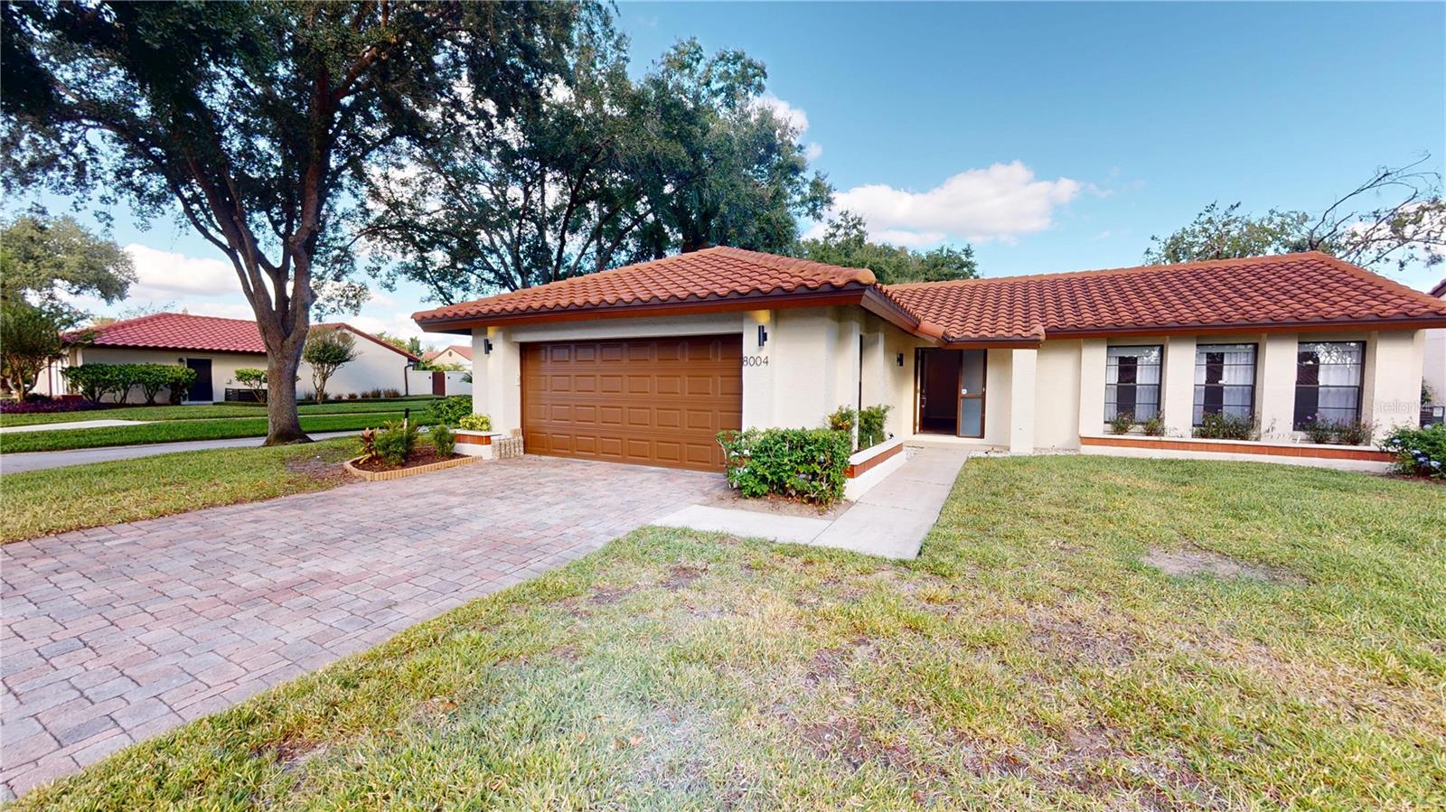 GRANADA VILLAS PH 01 - Residential