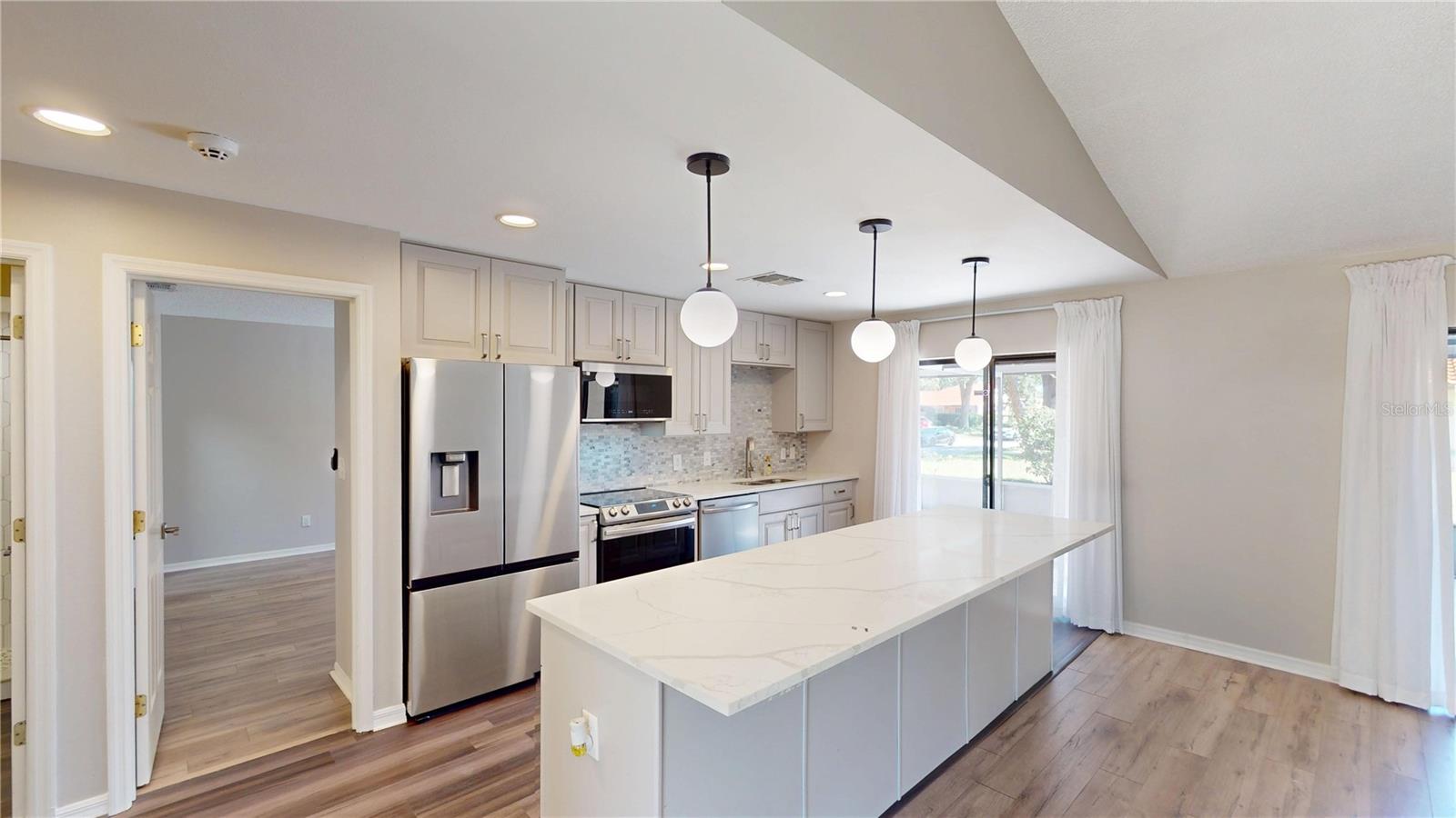 GRANADA VILLAS PH 01 - Residential