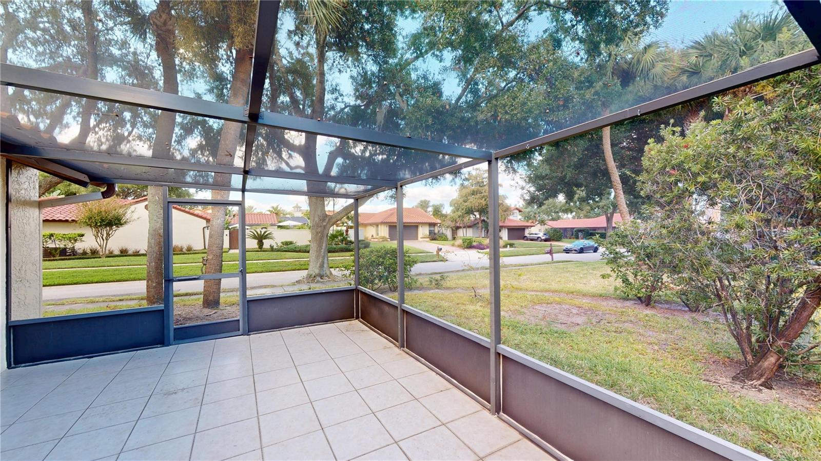 GRANADA VILLAS PH 01 - Residential