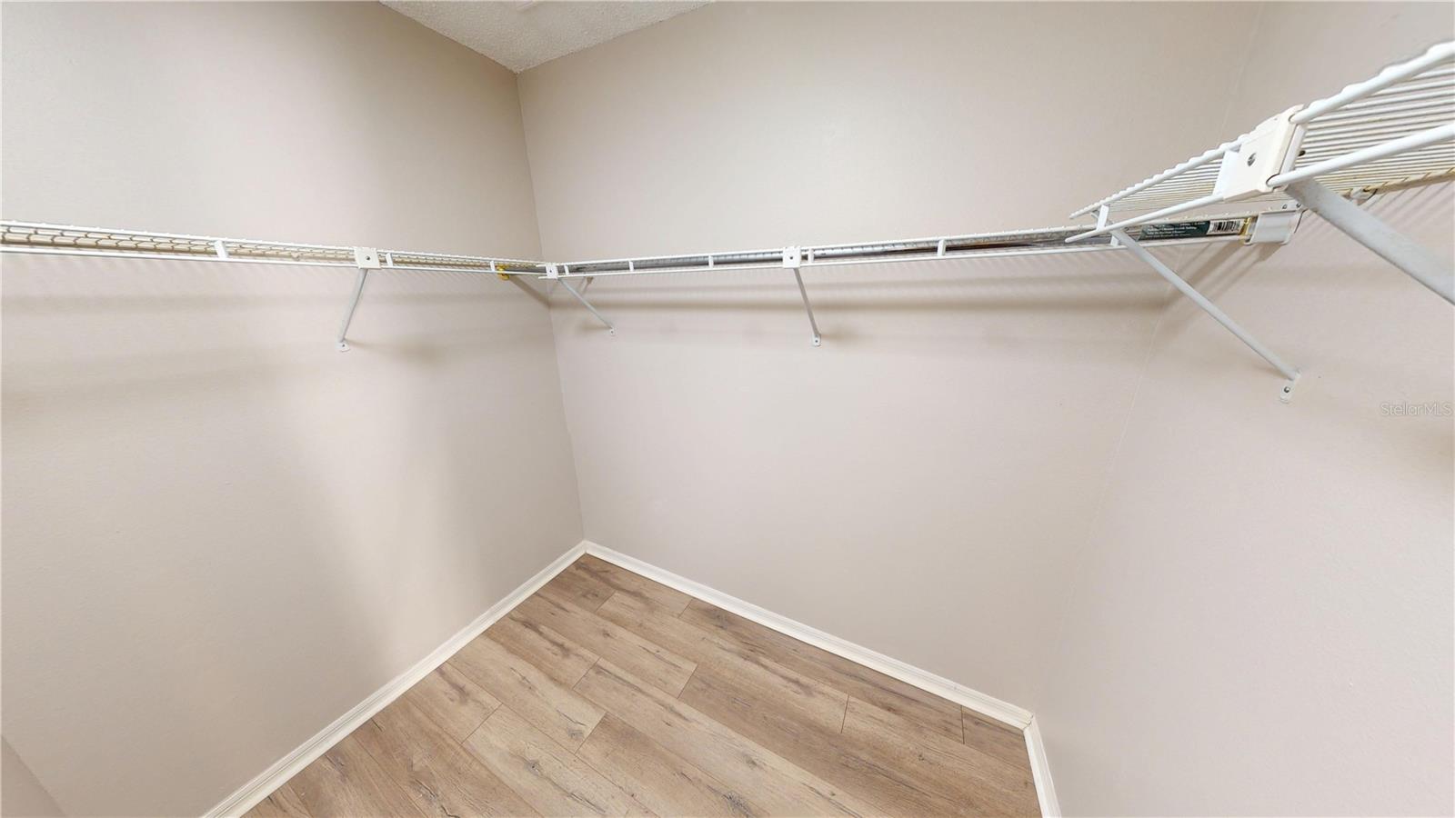 GRANADA VILLAS PH 01 - Residential