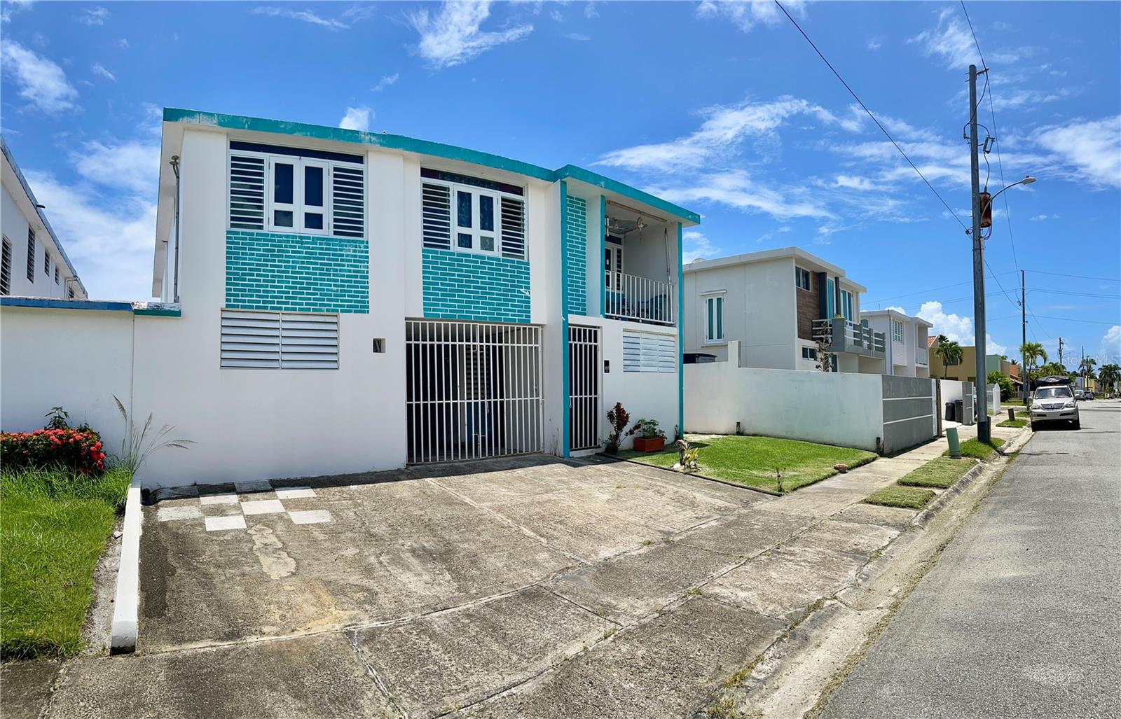 303 CORAL STREET E-20