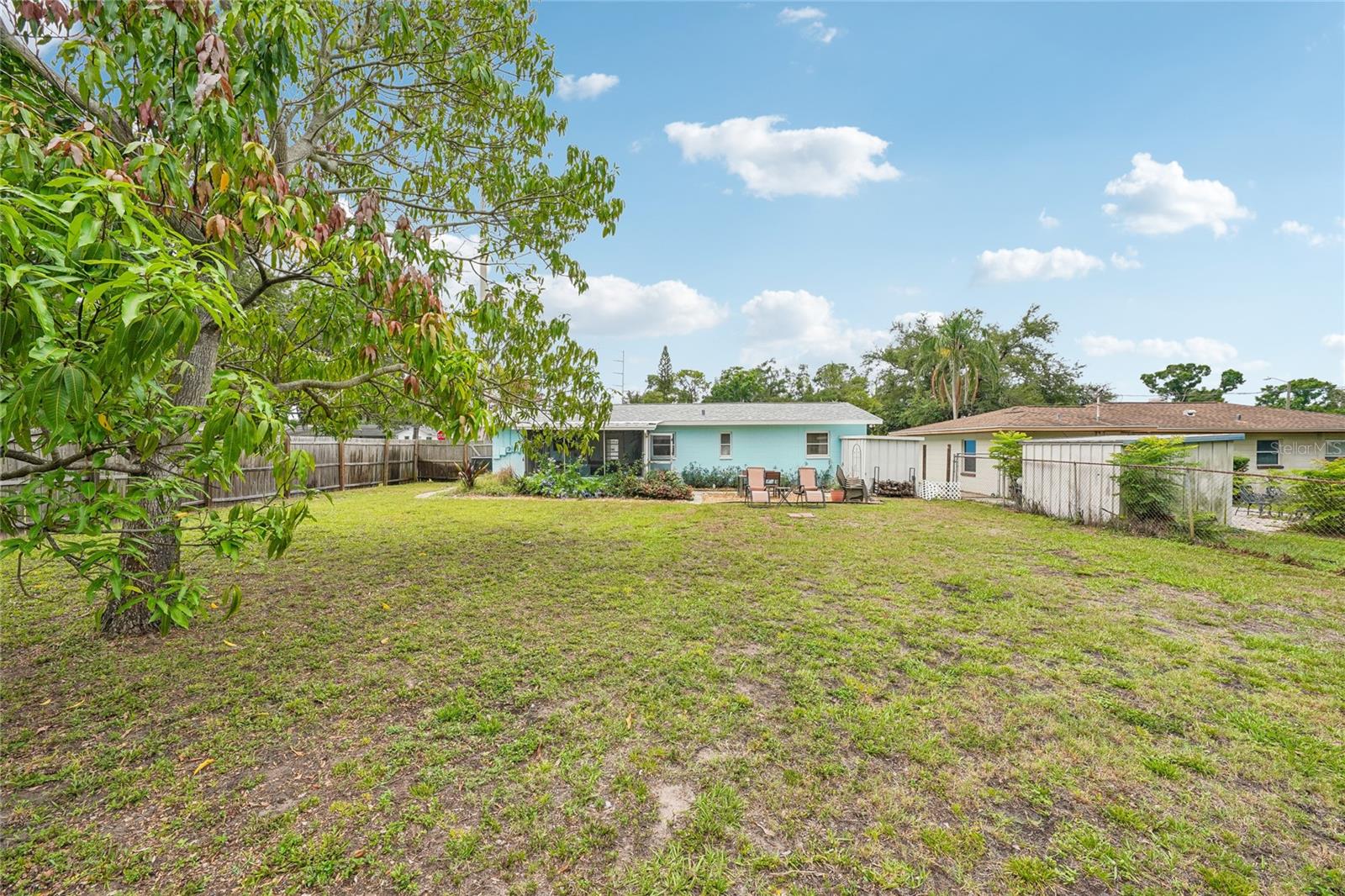 PINE RIDGE - Residential