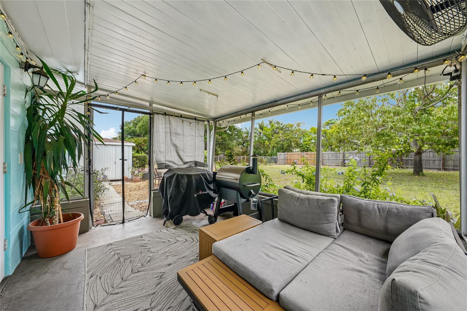 PINE RIDGE - Residential