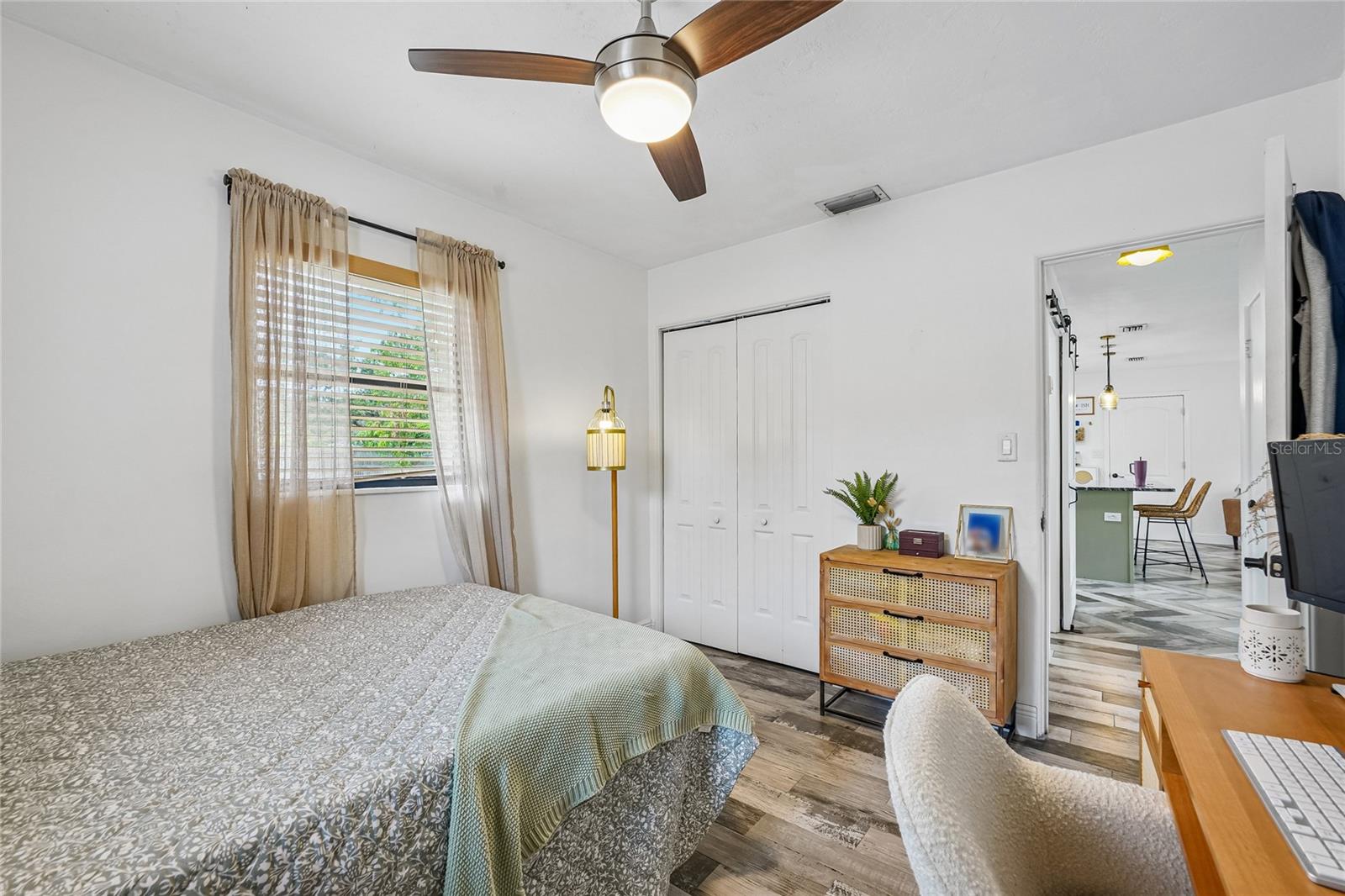 PINE RIDGE - Residential